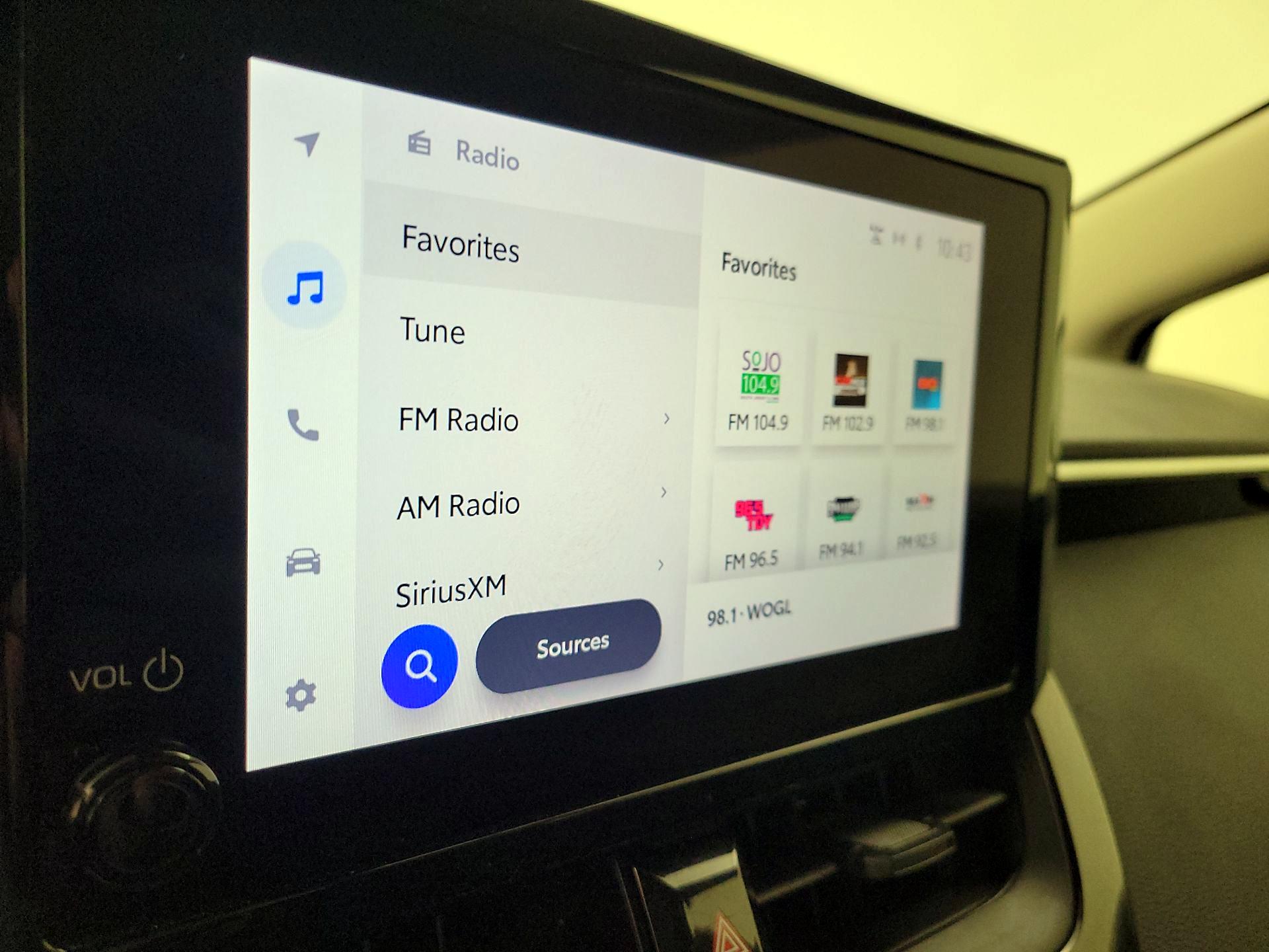 Thumbnail: 2023 Toyota Corolla - 15