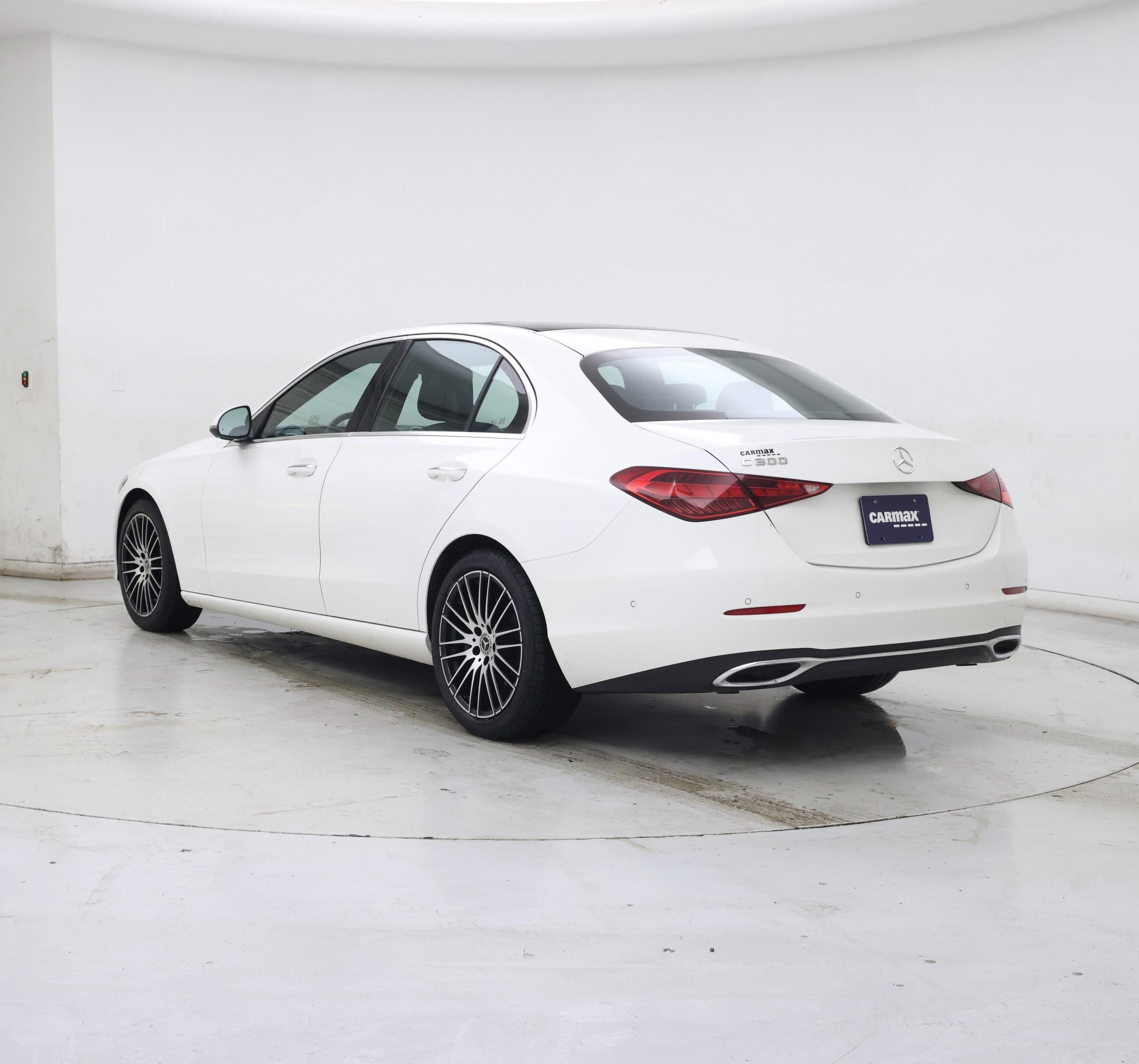 Thumbnail: 2024 Mercedes-Benz C-Class - 2