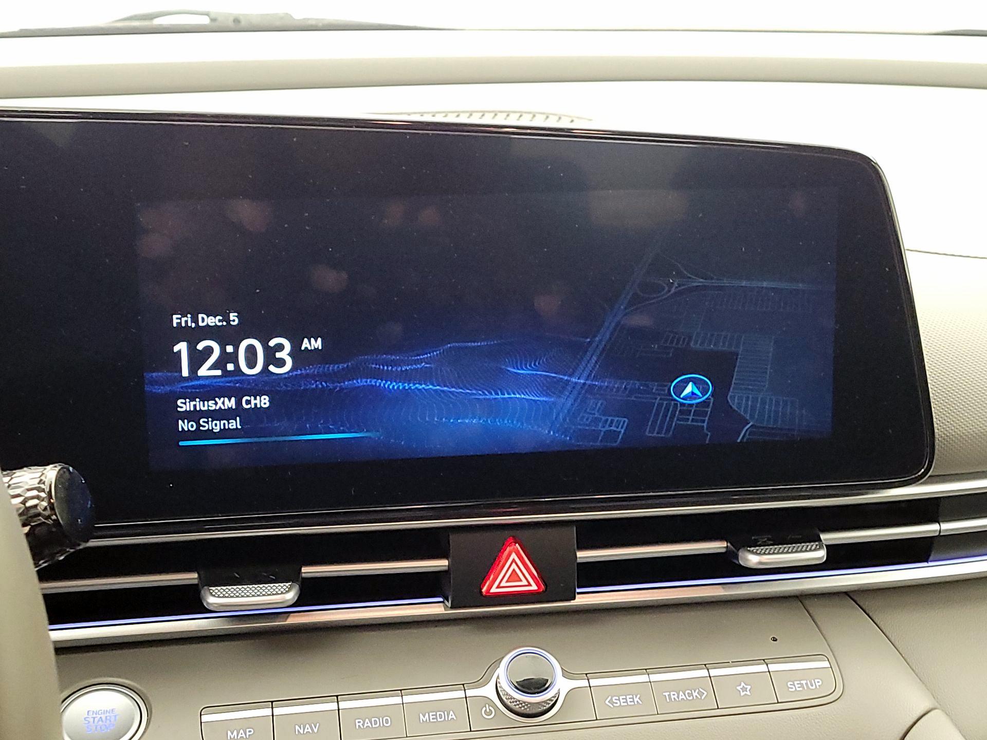 Thumbnail: 2025 Hyundai Elantra - 15