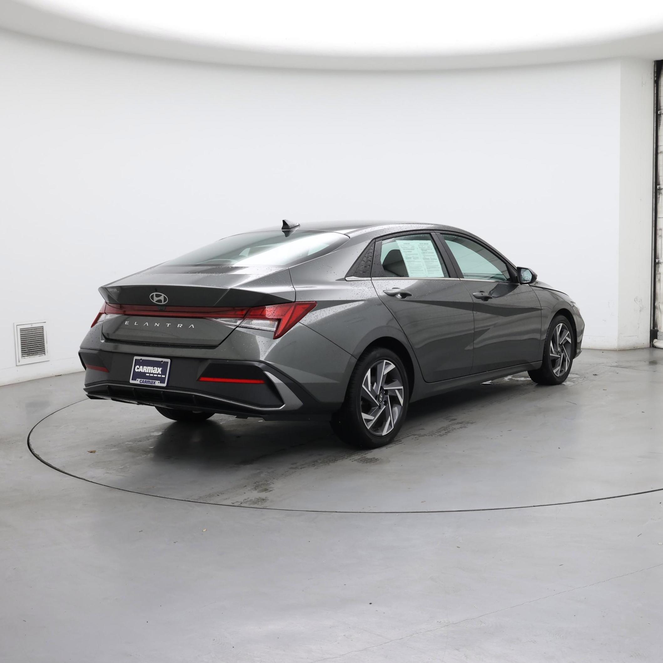 Thumbnail: 2025 Hyundai Elantra - 8