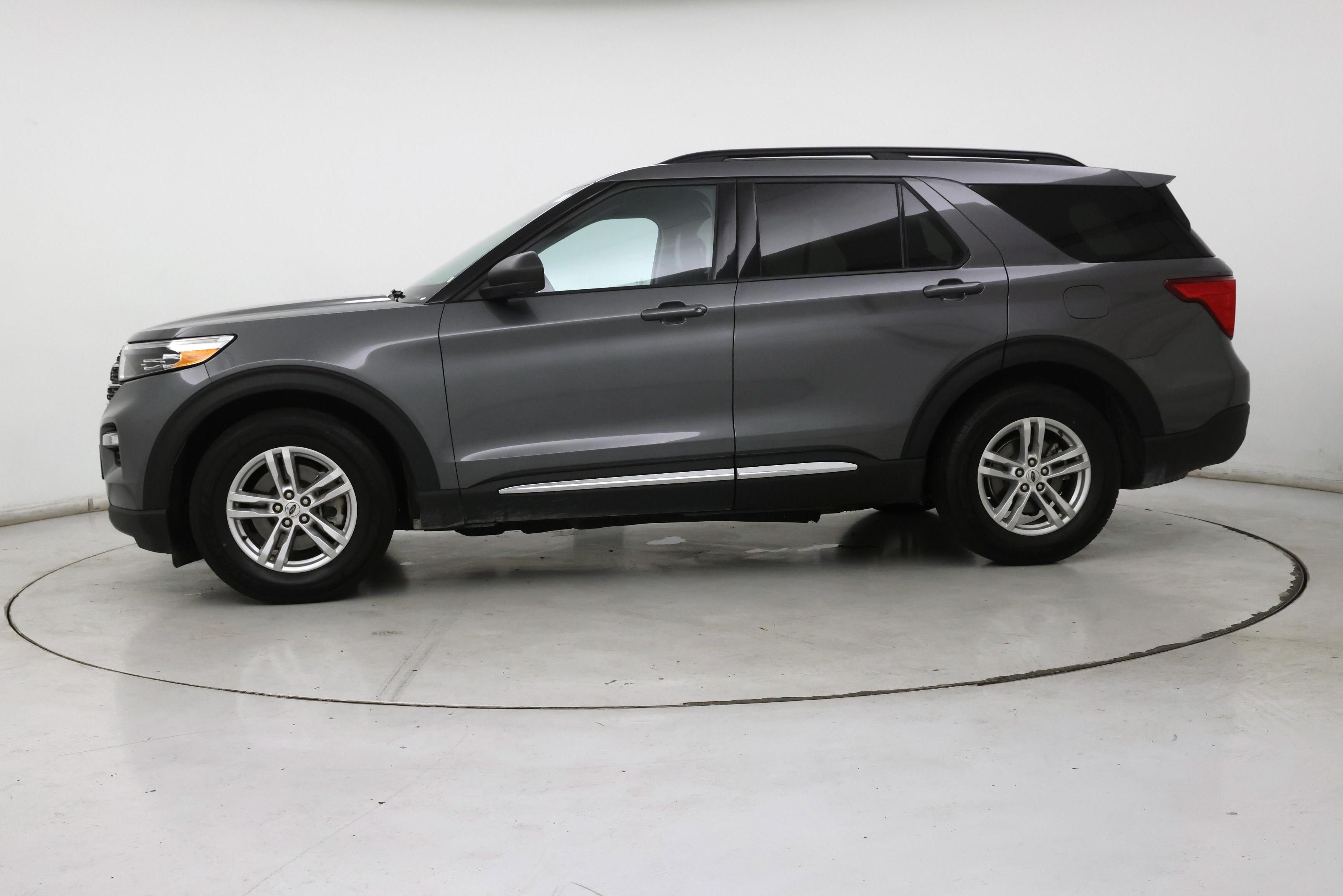 Thumbnail: 2024 Ford Explorer - 3