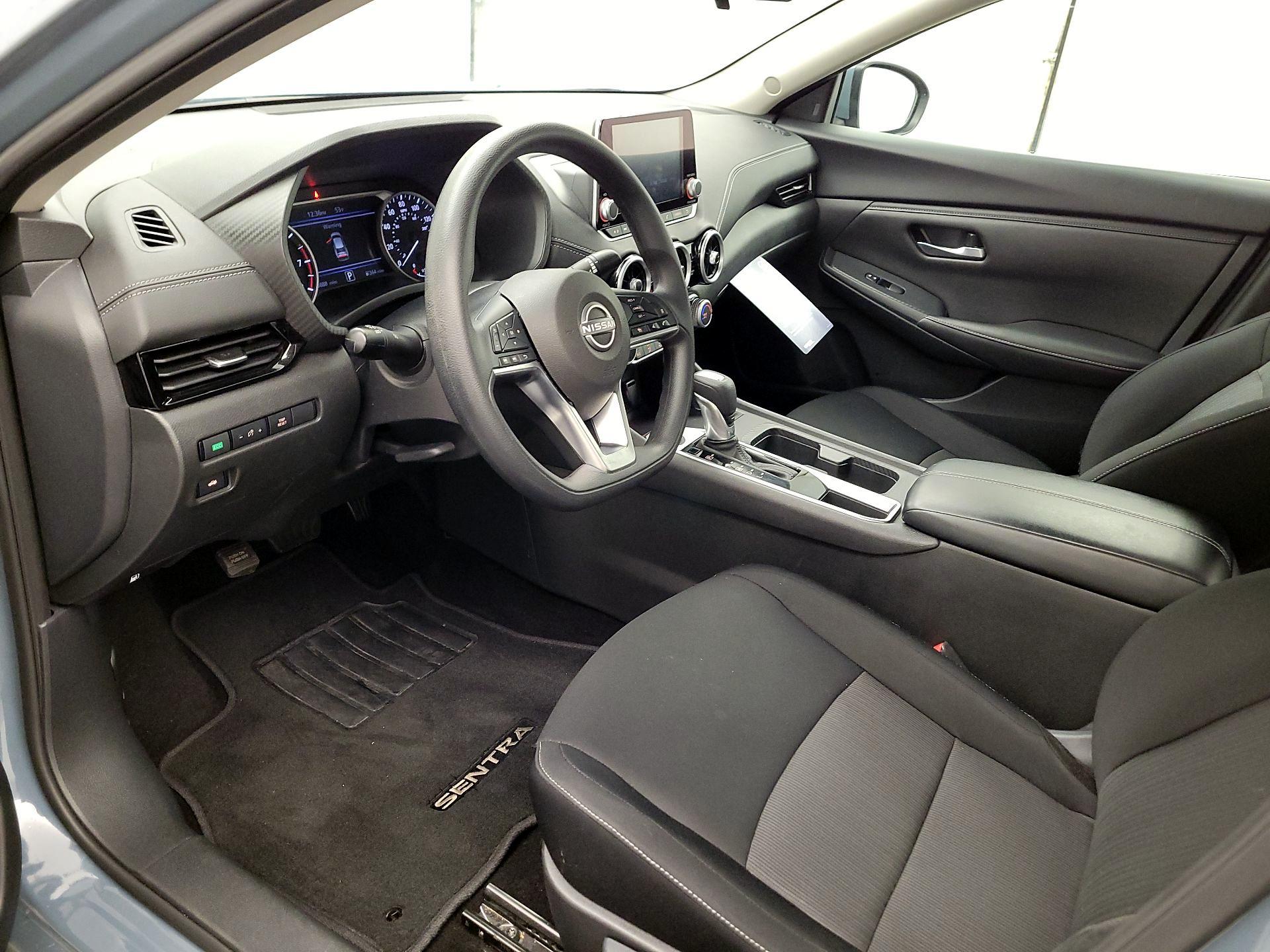 Thumbnail: 2024 Nissan Sentra - 11