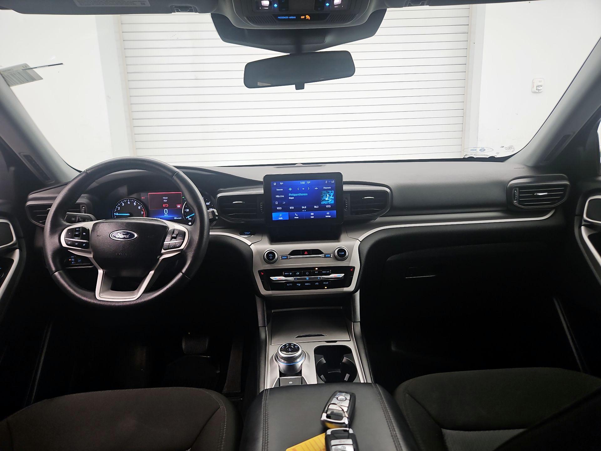 Thumbnail: 2022 Ford Explorer - 9