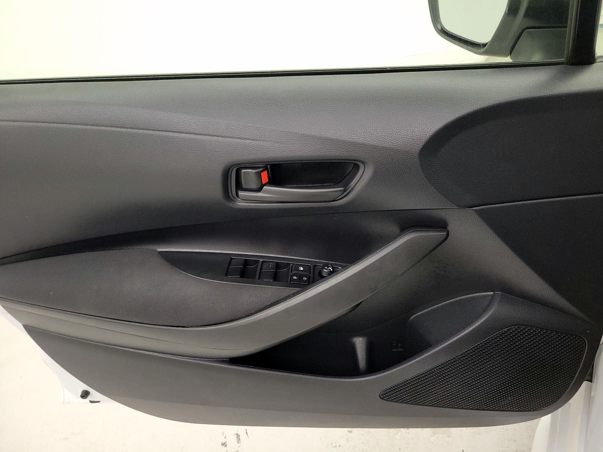 Thumbnail: 2023 Toyota Corolla - 12