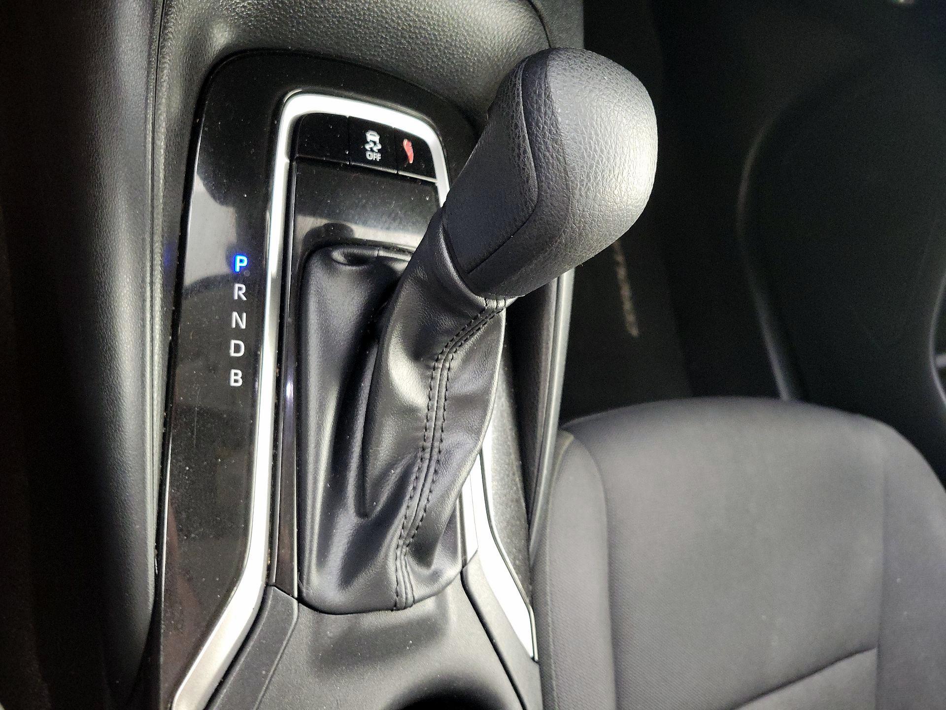 Thumbnail: 2023 Toyota Corolla - 17