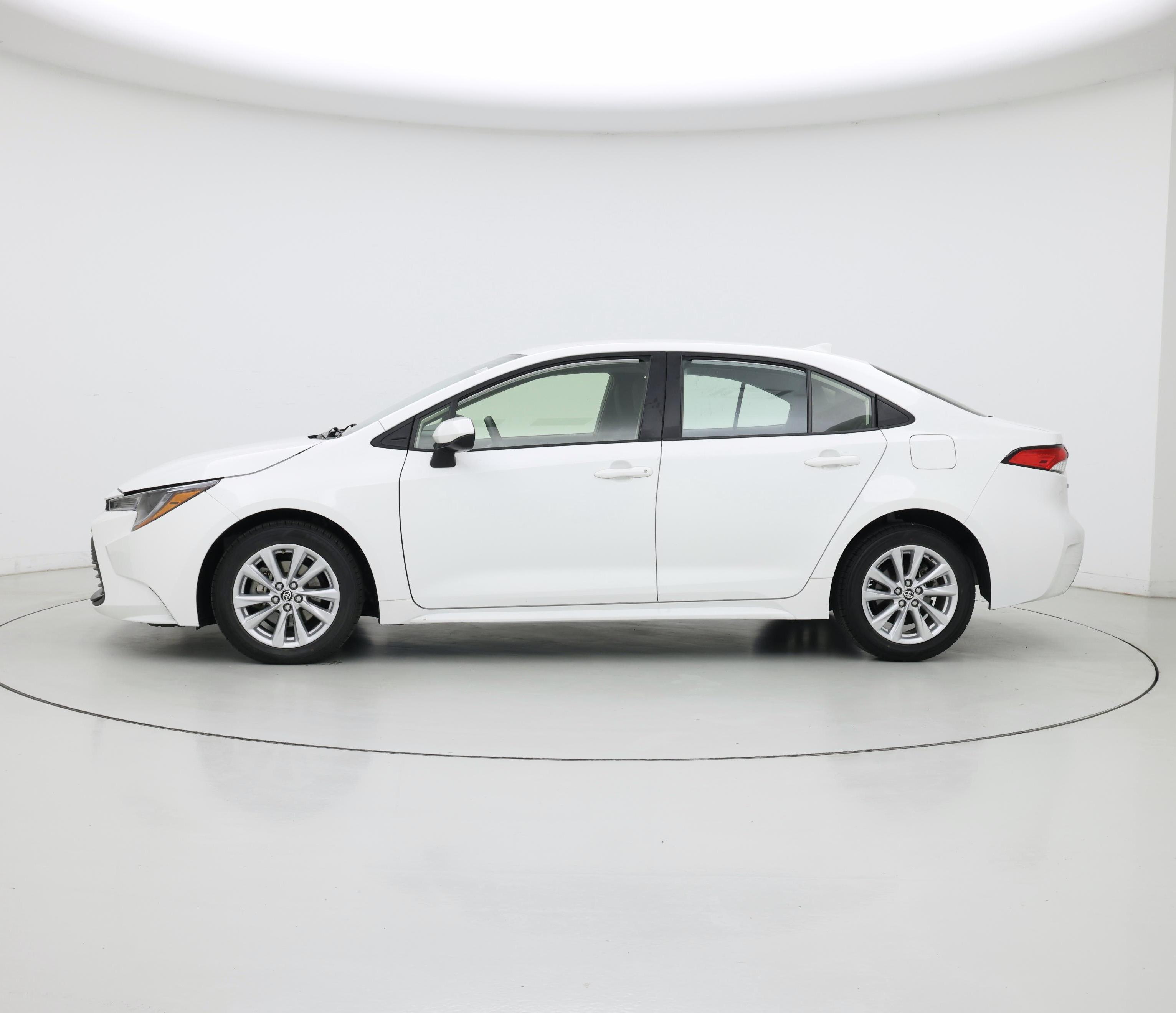 Thumbnail: 2023 Toyota Corolla - 3