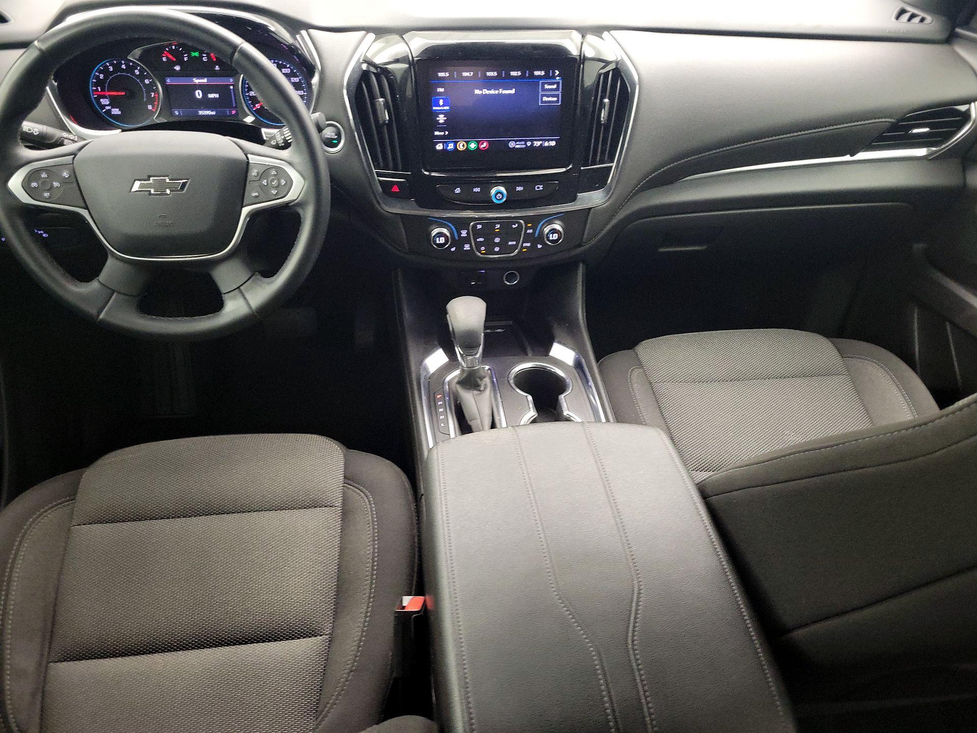 Thumbnail: 2023 Chevrolet Traverse - 9