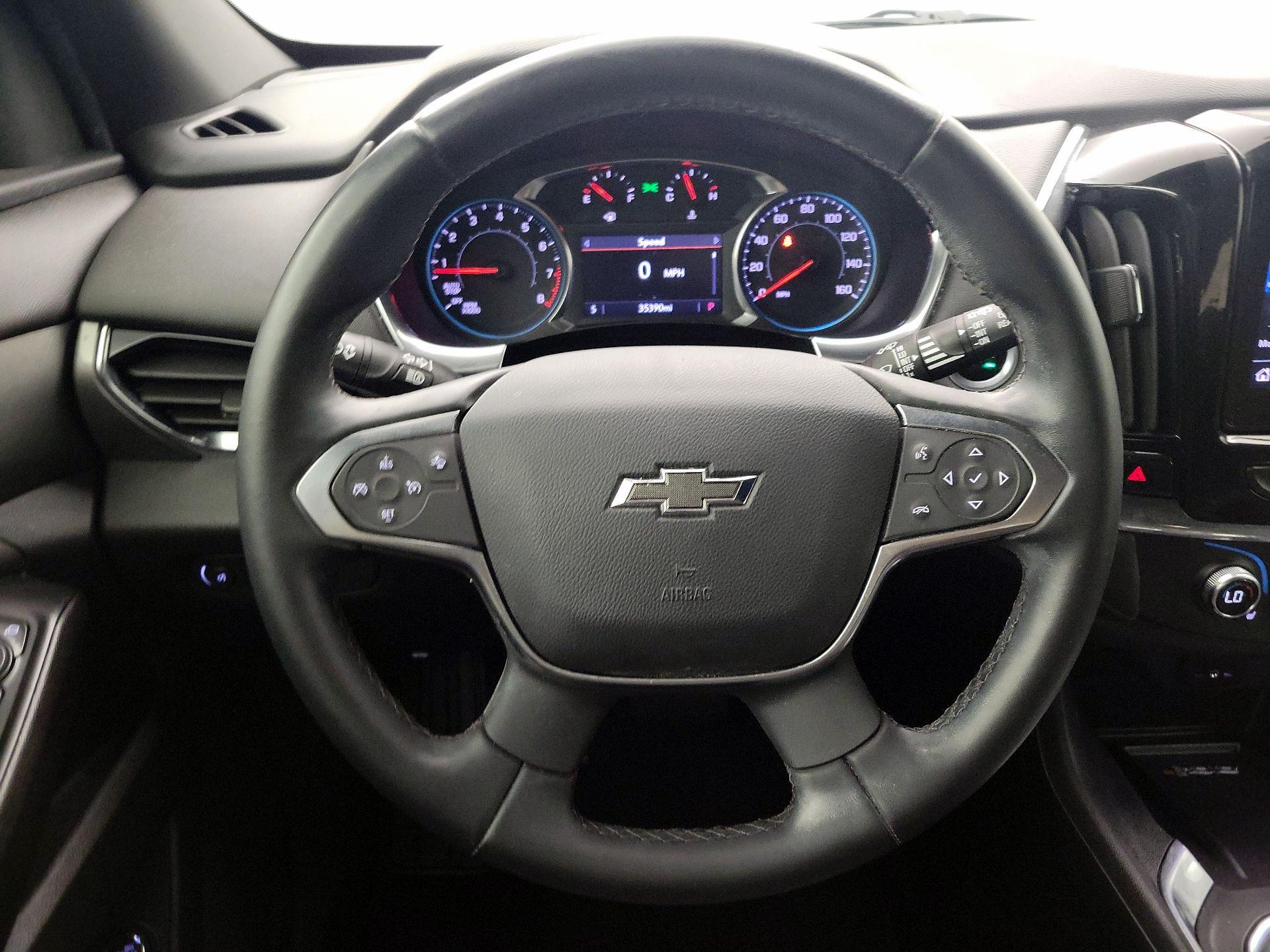 Thumbnail: 2023 Chevrolet Traverse - 10