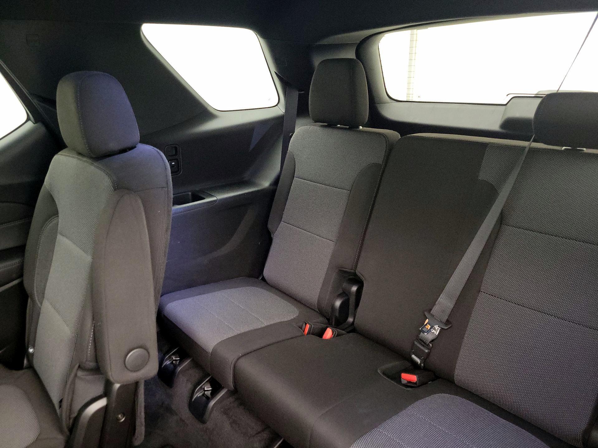 Thumbnail: 2023 Chevrolet Traverse - 20