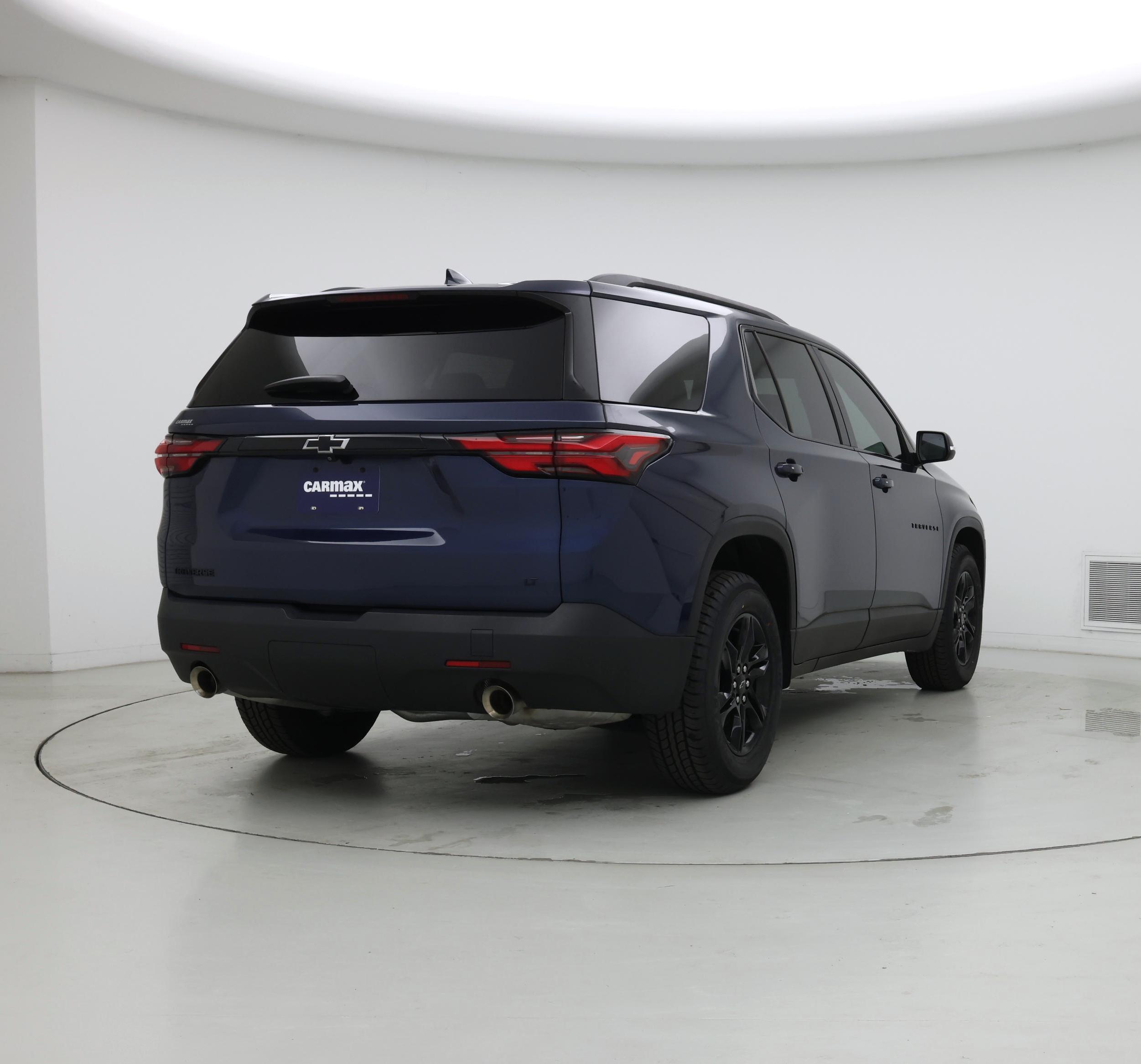 Thumbnail: 2023 Chevrolet Traverse - 8