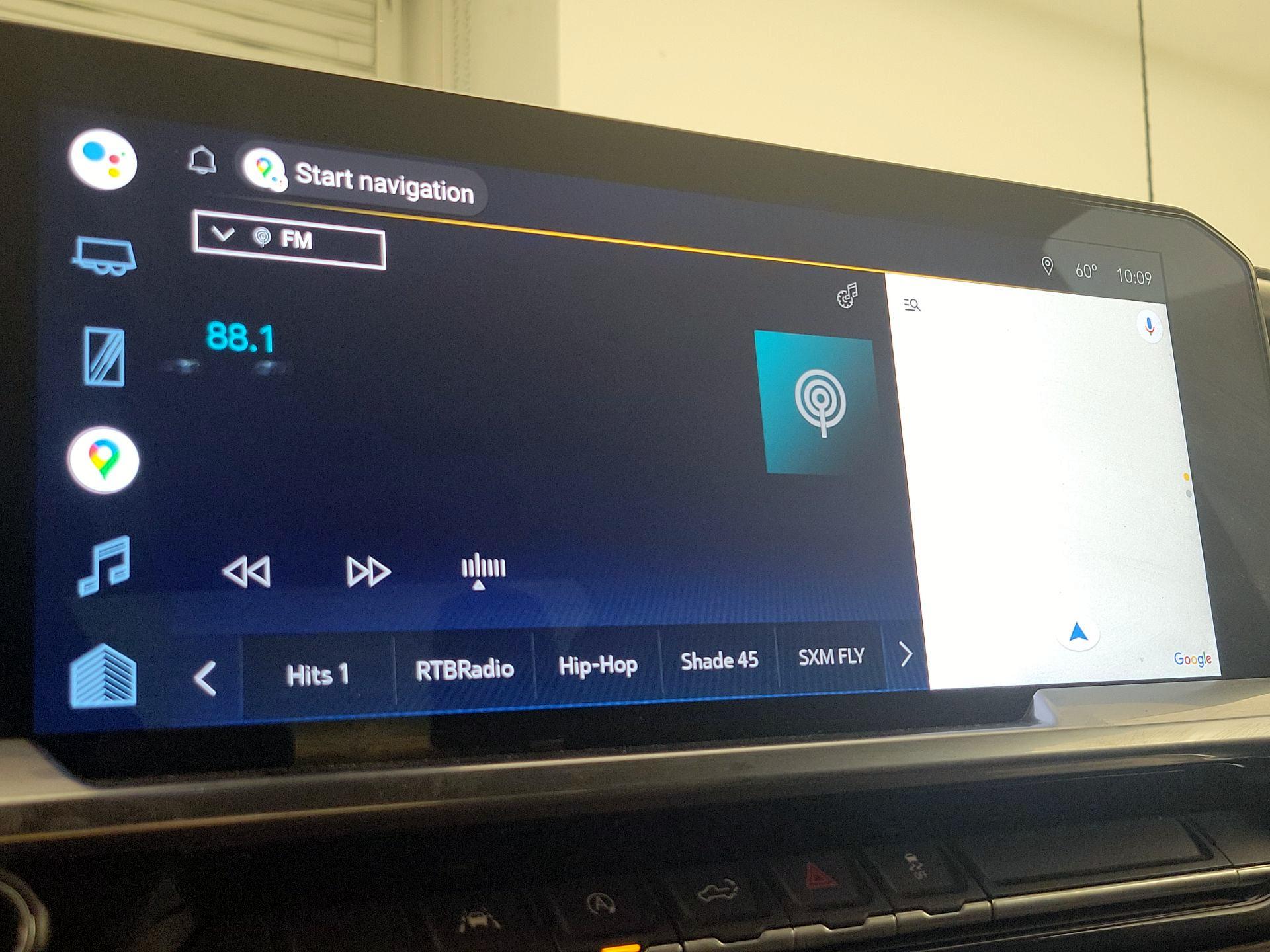 Thumbnail: 2022 Chevrolet Silverado 1500 - 16