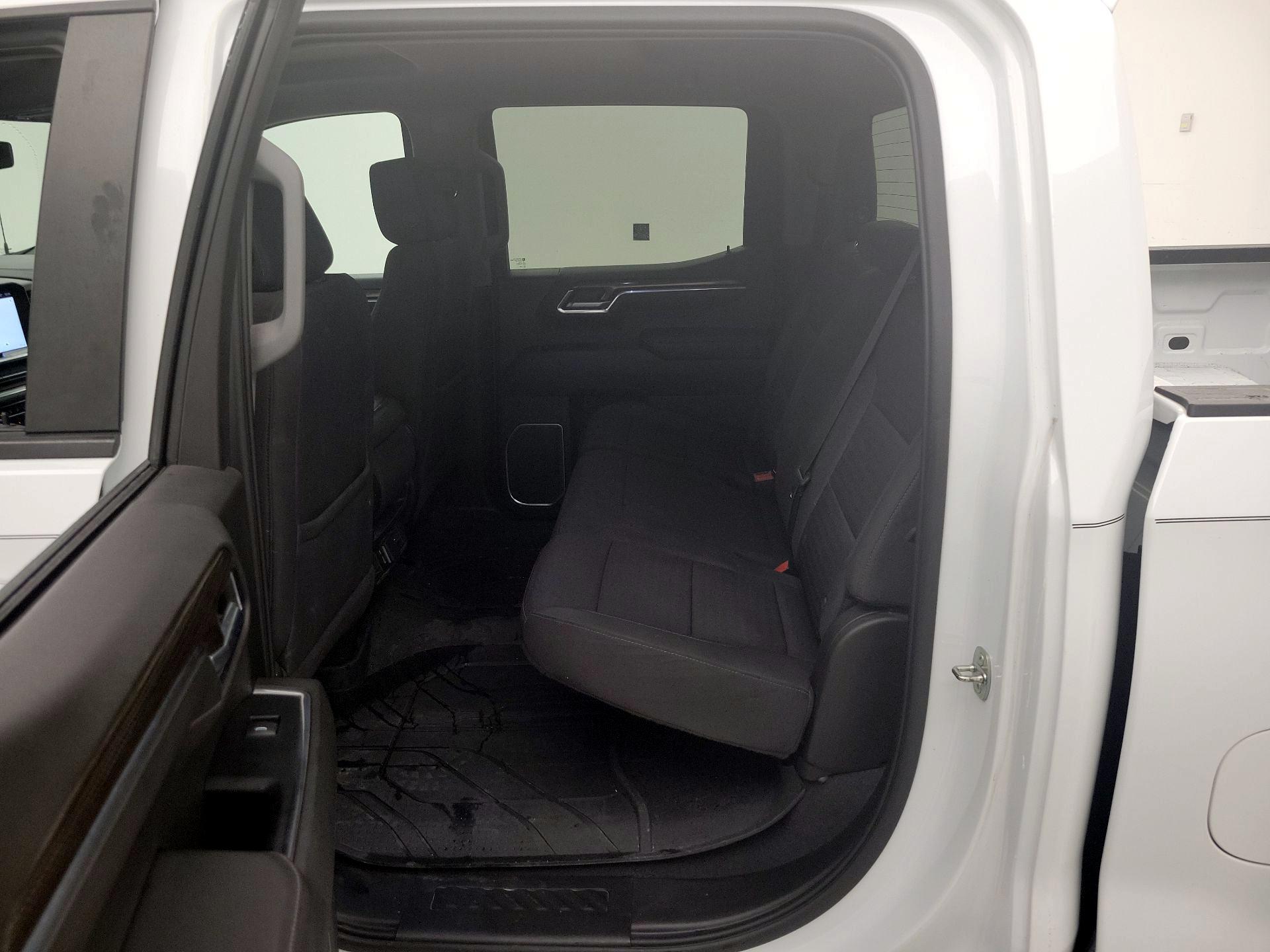 Thumbnail: 2022 Chevrolet Silverado 1500 - 20