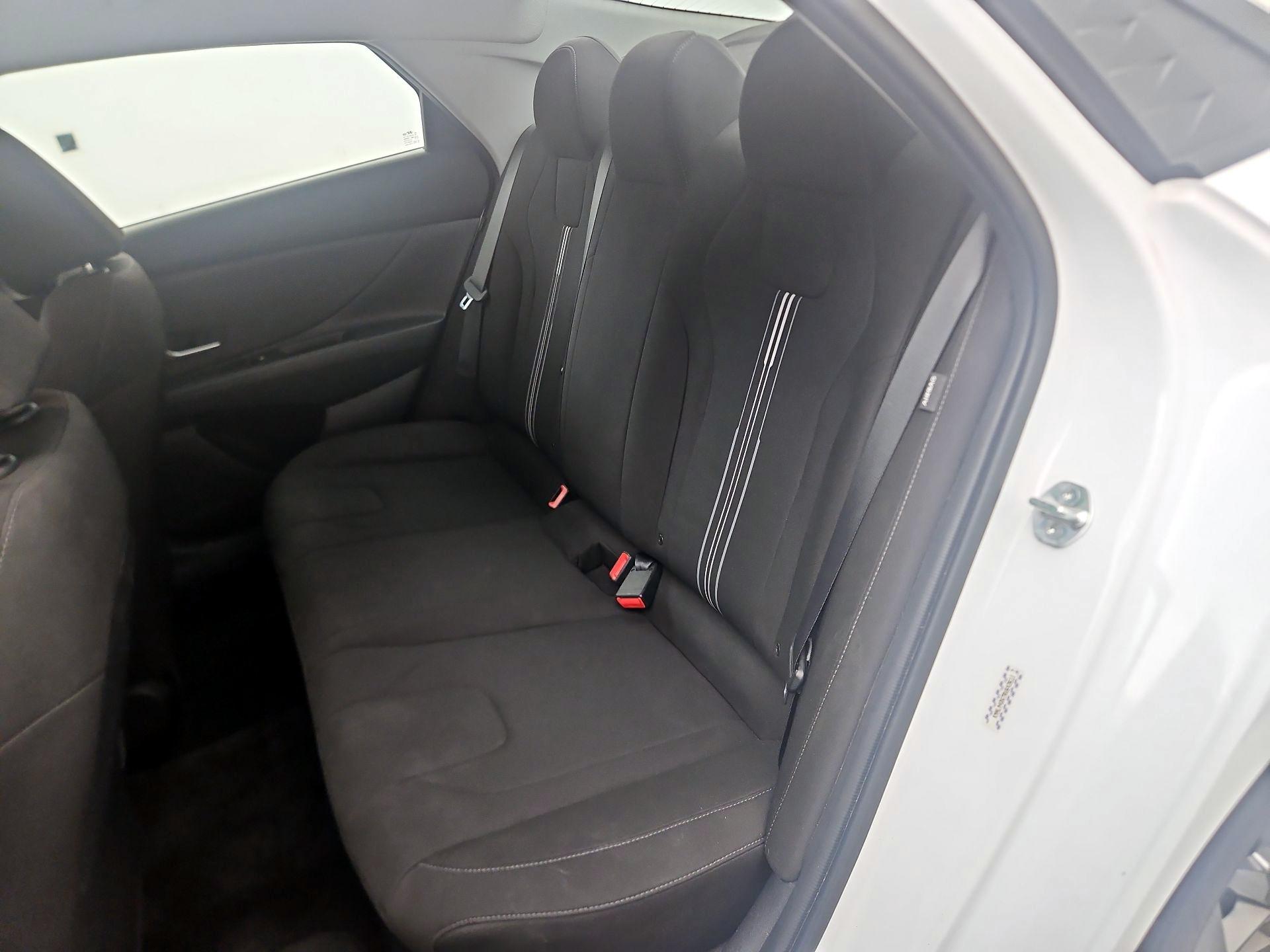 Thumbnail: 2024 Hyundai Elantra - 19