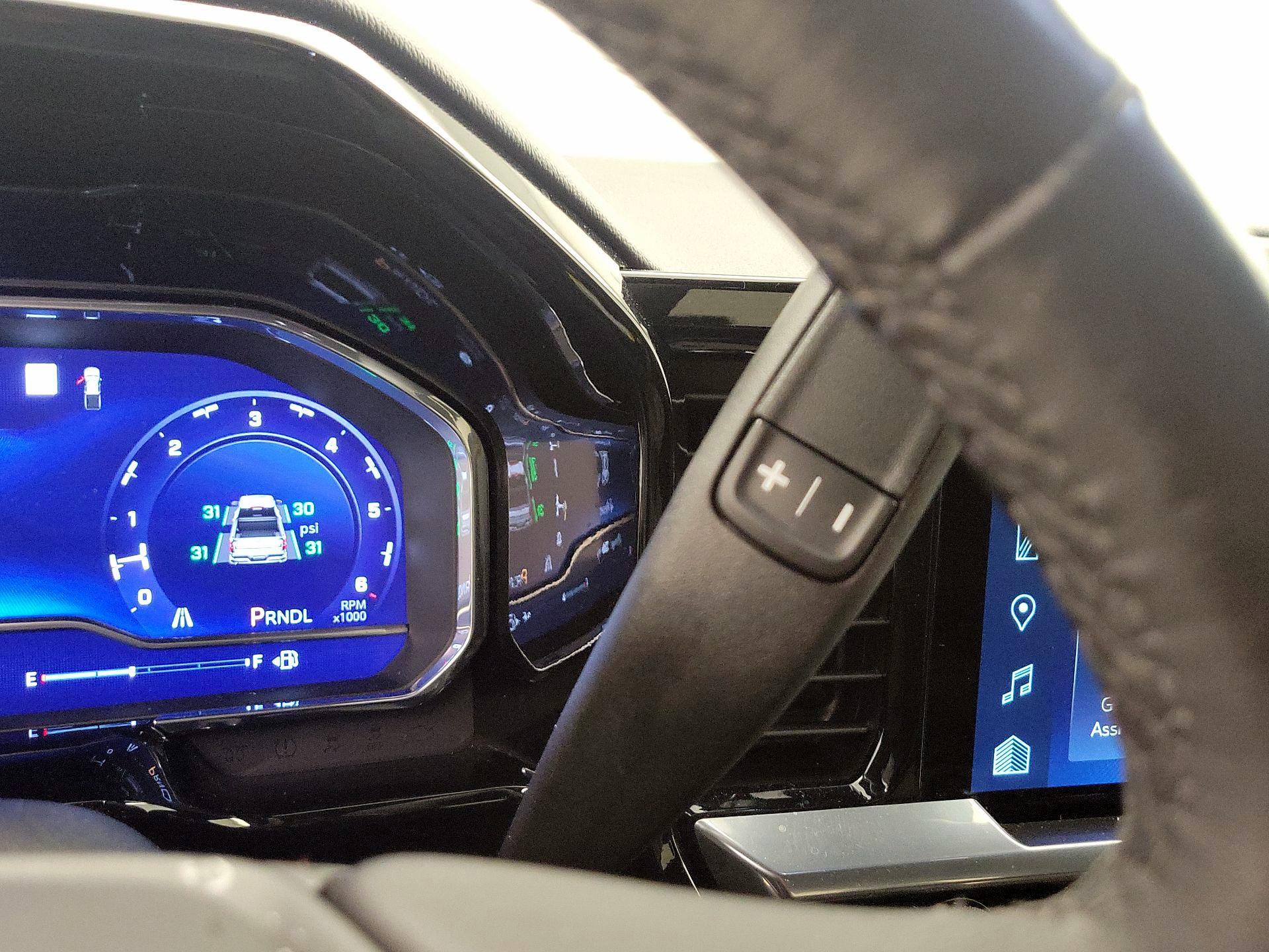 Thumbnail: 2022 Chevrolet Silverado 1500 - 17