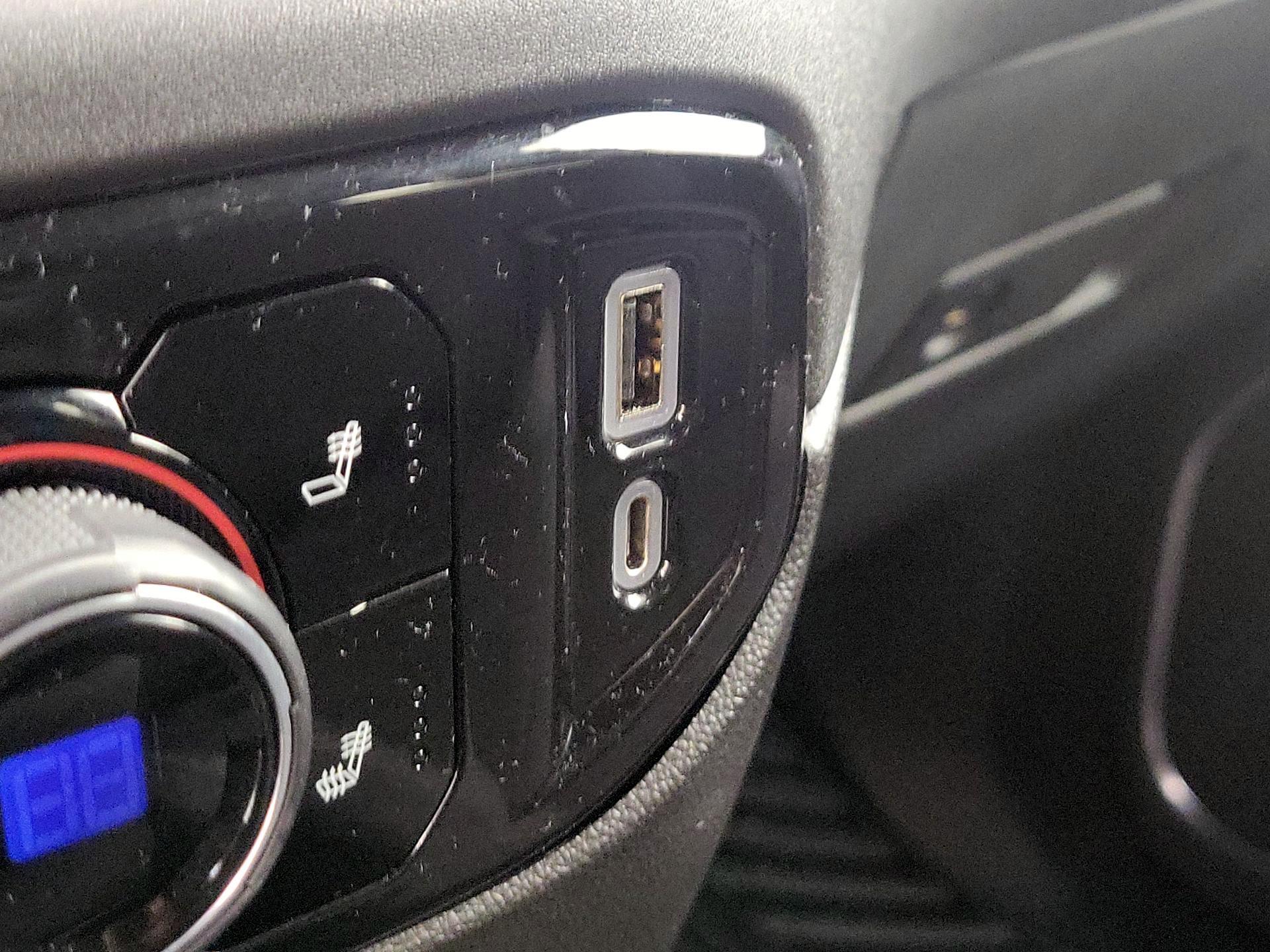 Thumbnail: 2022 Chevrolet Silverado 1500 - 18