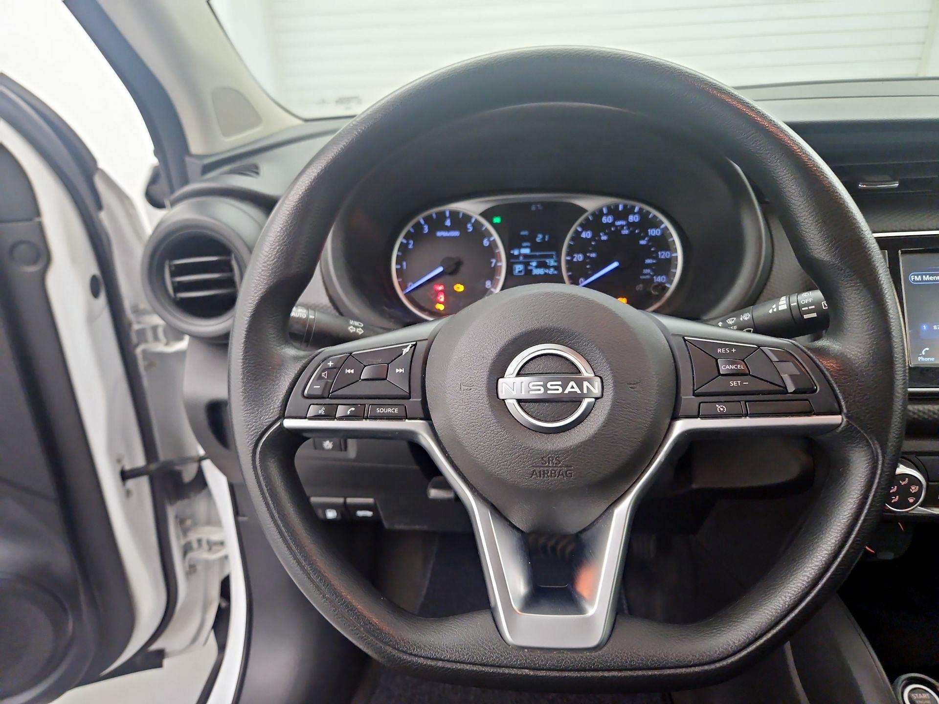 Thumbnail: 2022 Nissan Kicks - 10