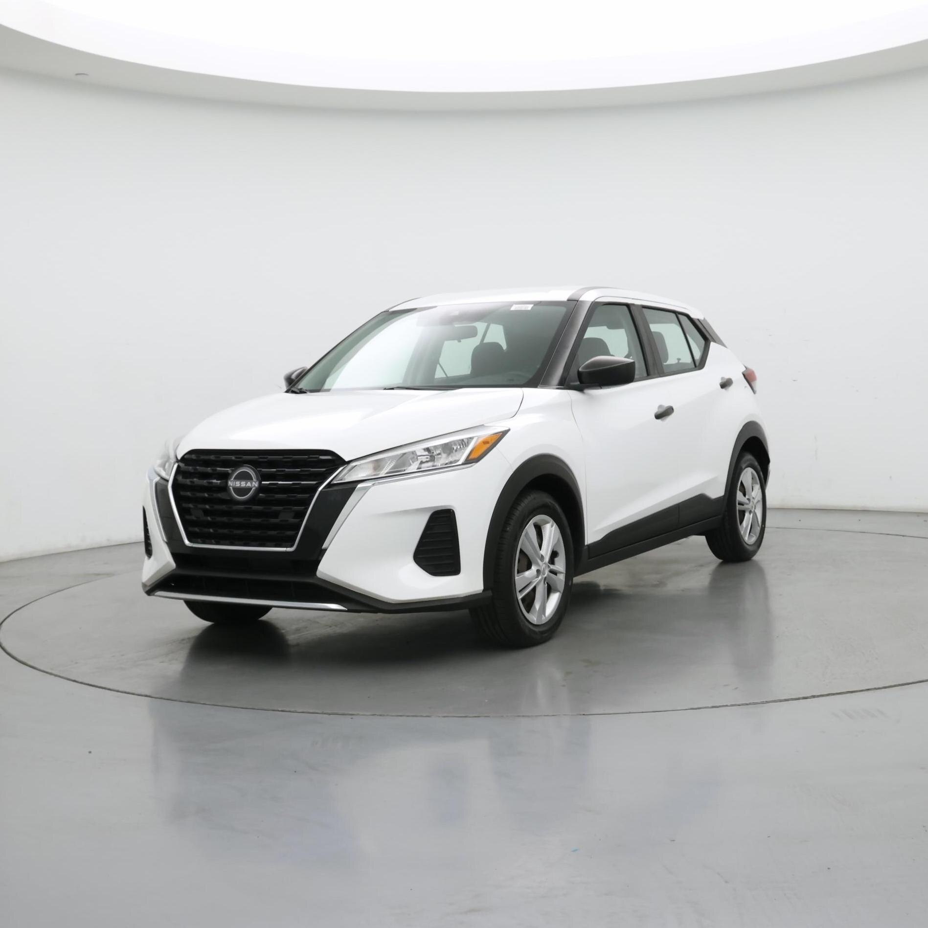 Thumbnail: 2022 Nissan Kicks - 4