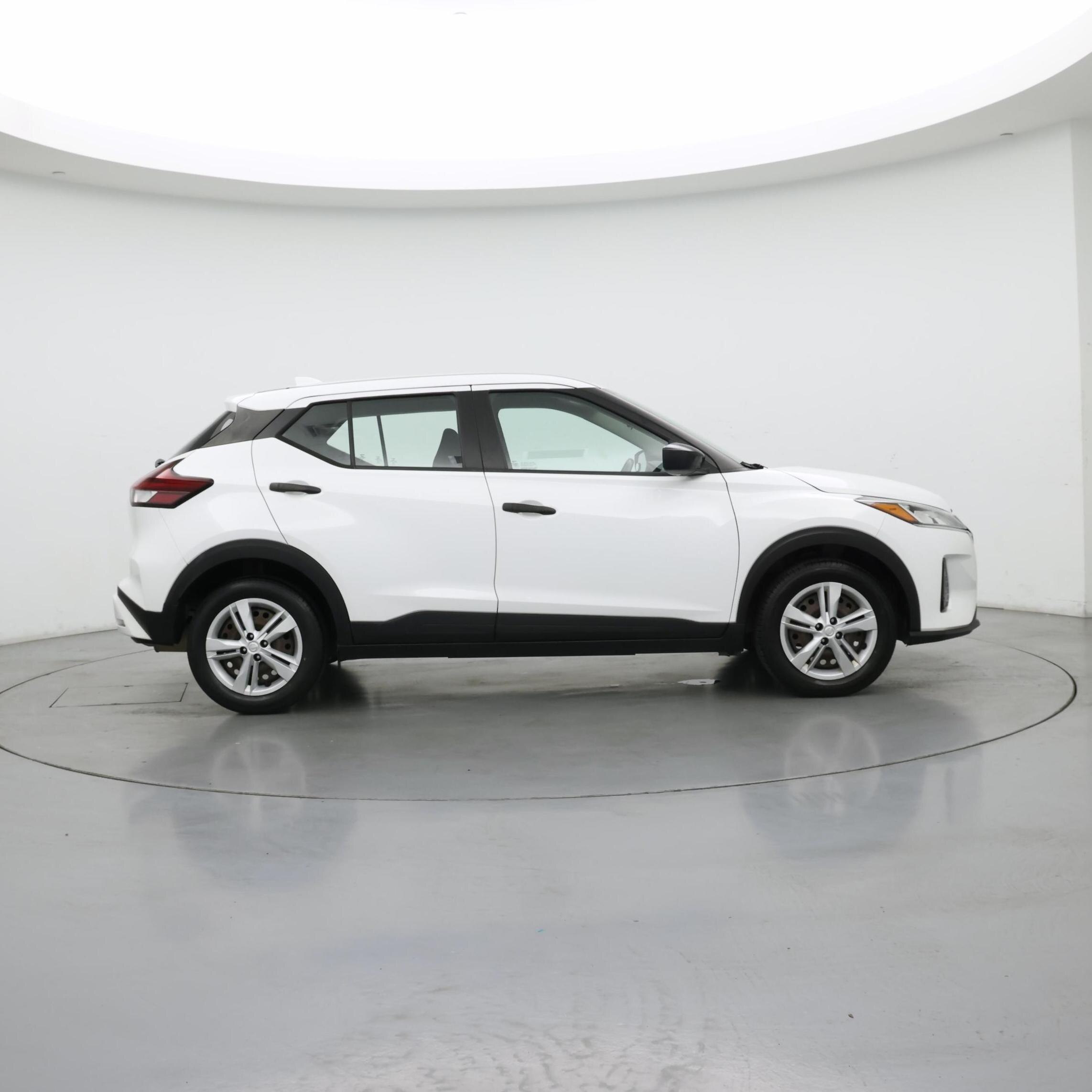 Thumbnail: 2022 Nissan Kicks - 7