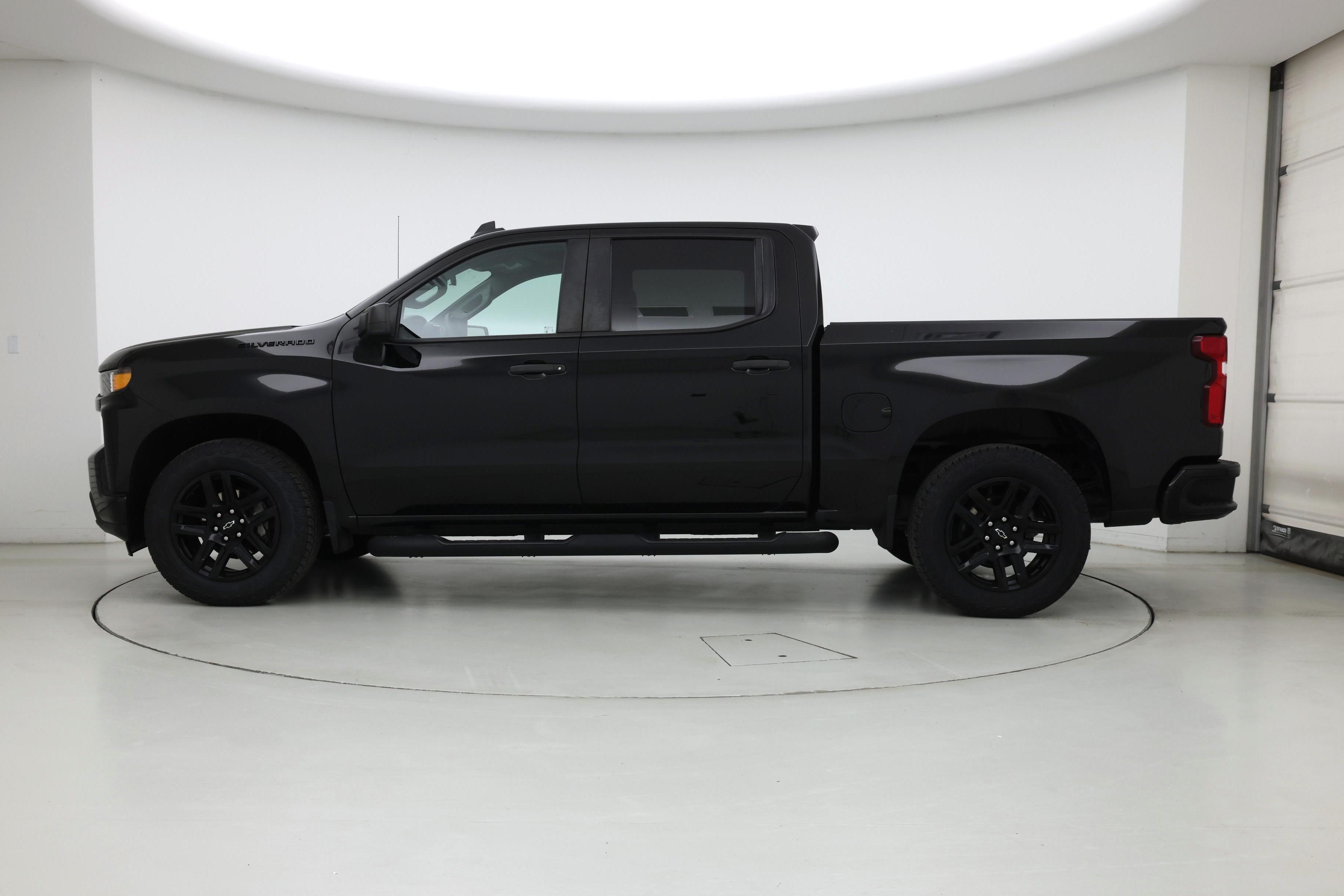 Thumbnail: 2021 Chevrolet Silverado 1500 - 3