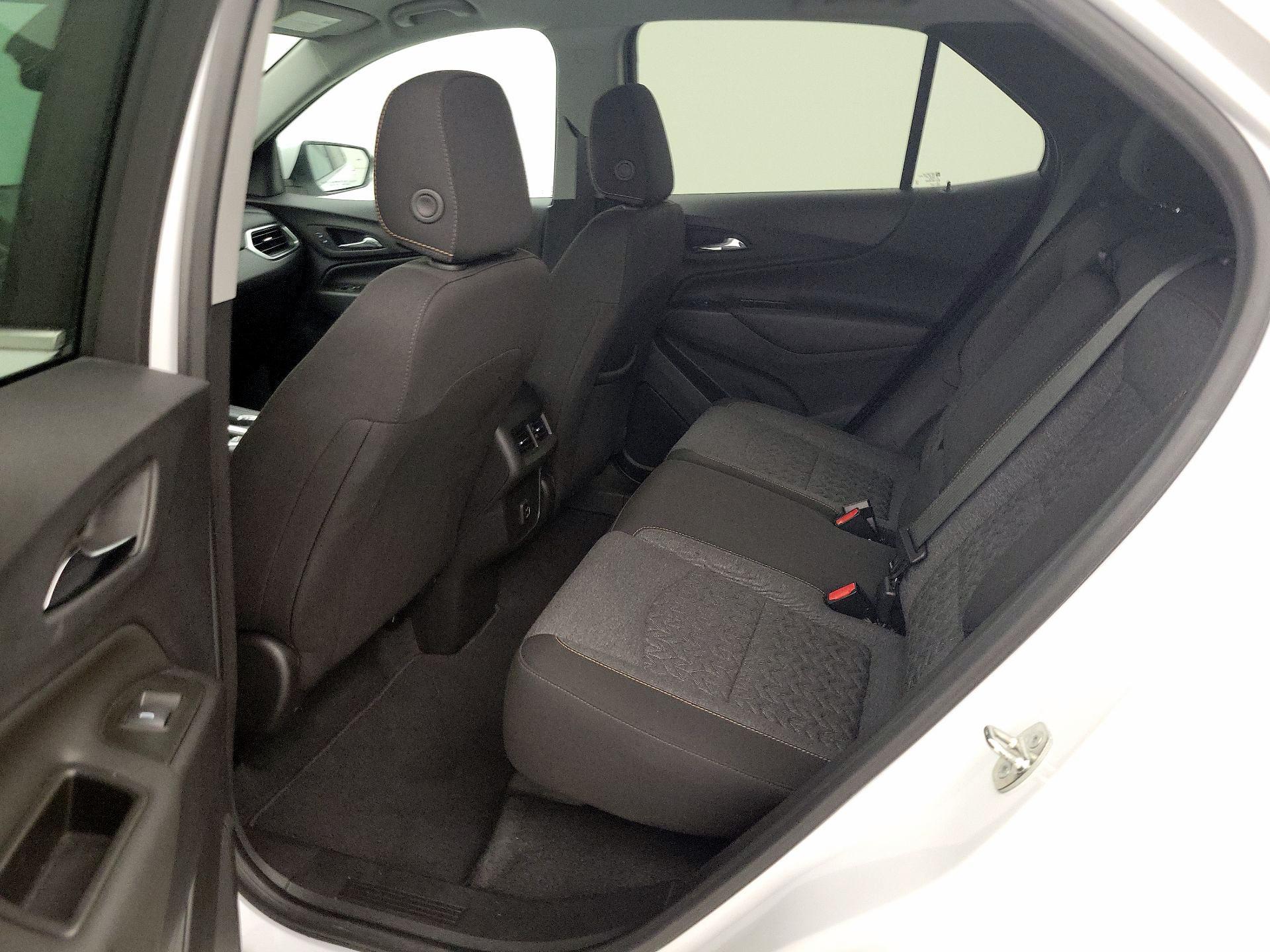 Thumbnail: 2022 Chevrolet Equinox - 19