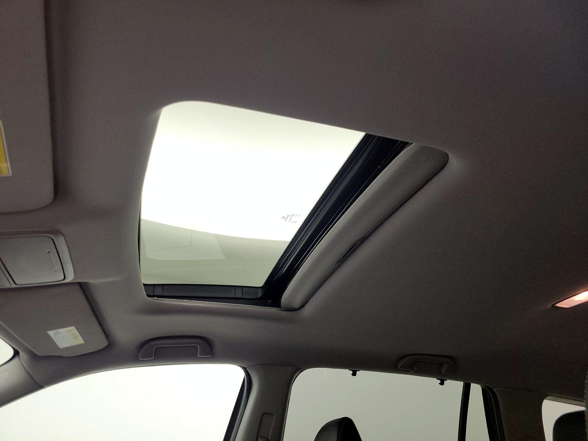 Thumbnail: 2022 Honda Pilot - 19