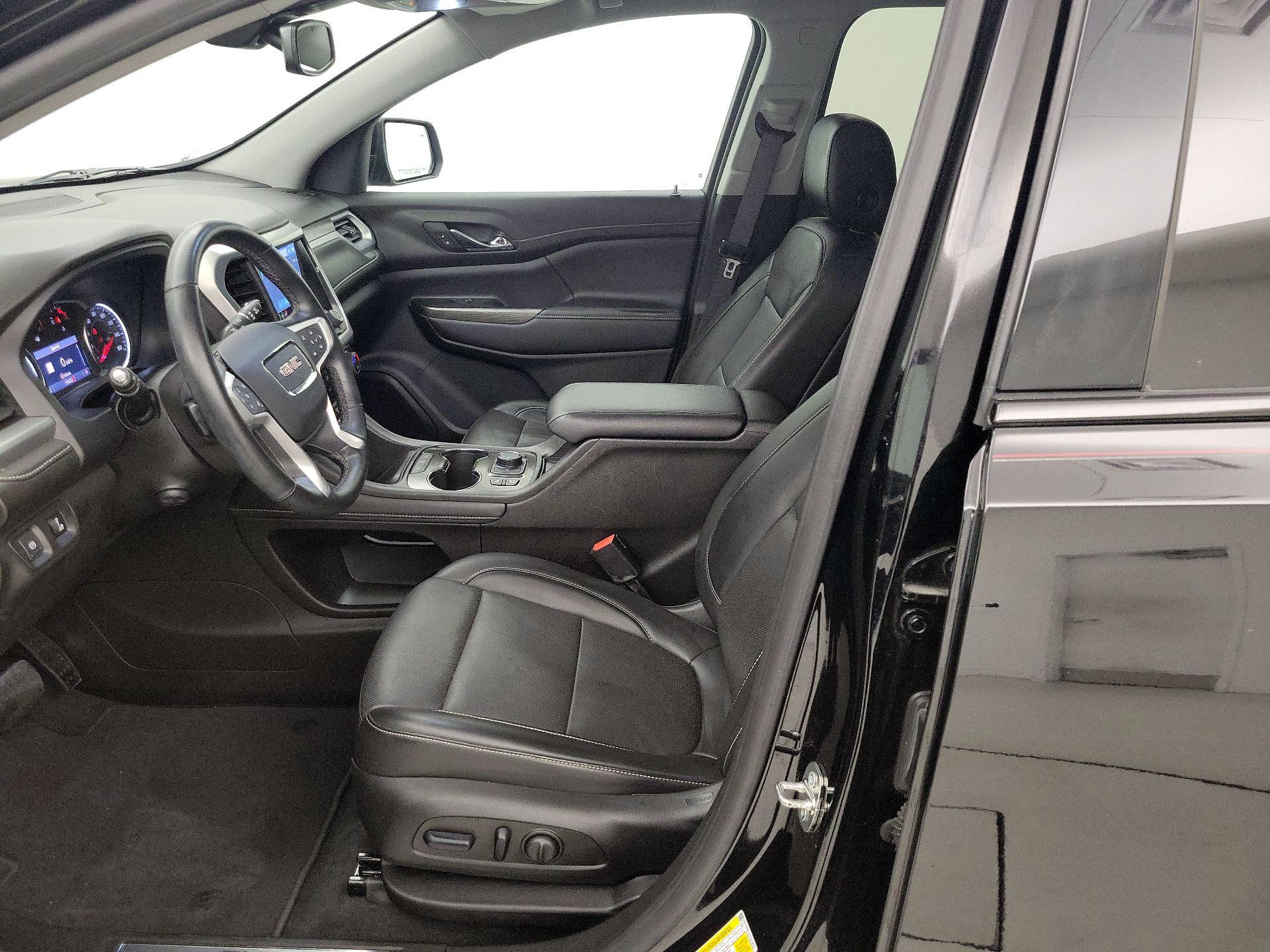 Thumbnail: 2023 GMC Acadia - 11