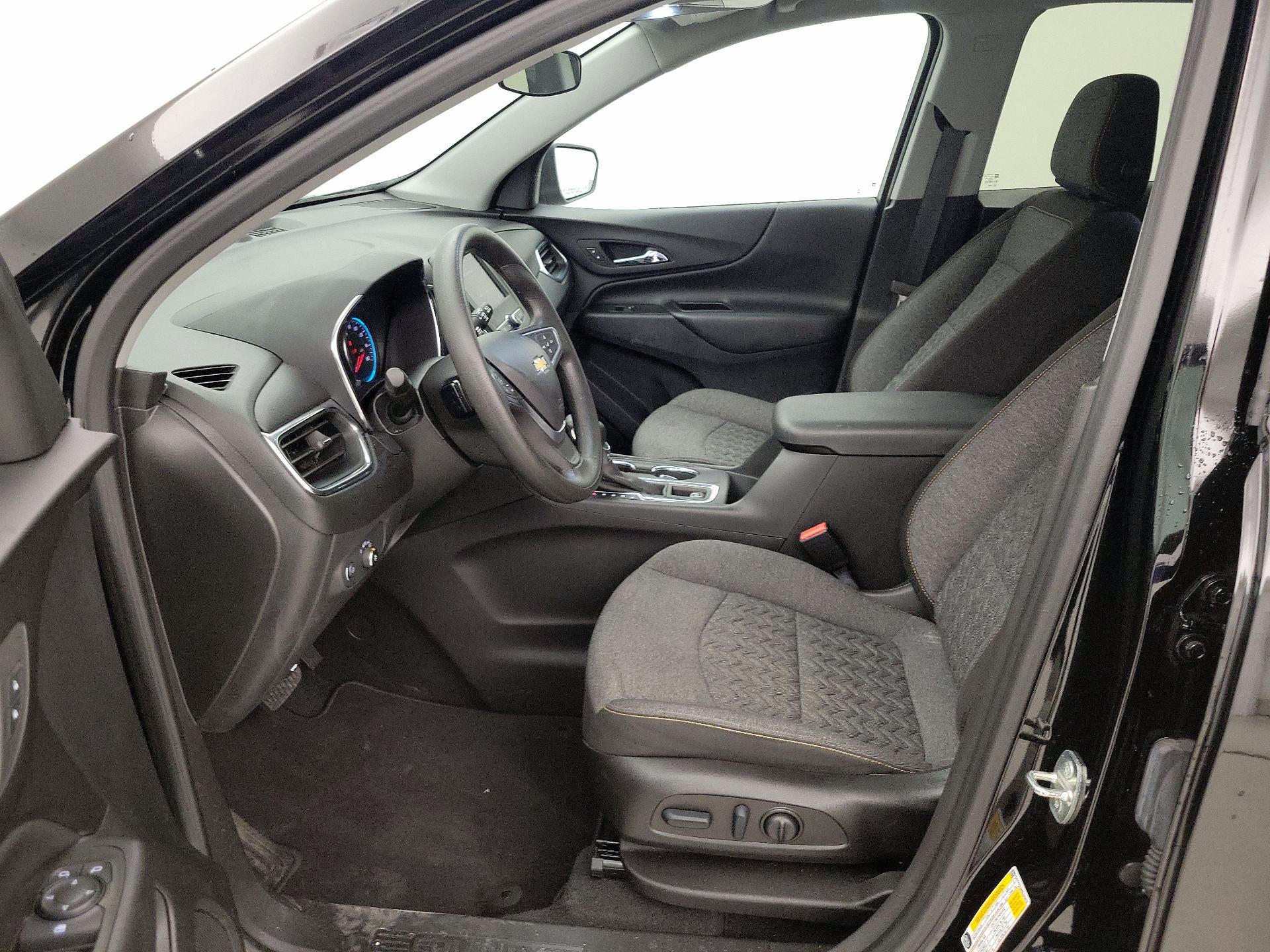 Thumbnail: 2022 Chevrolet Equinox - 11