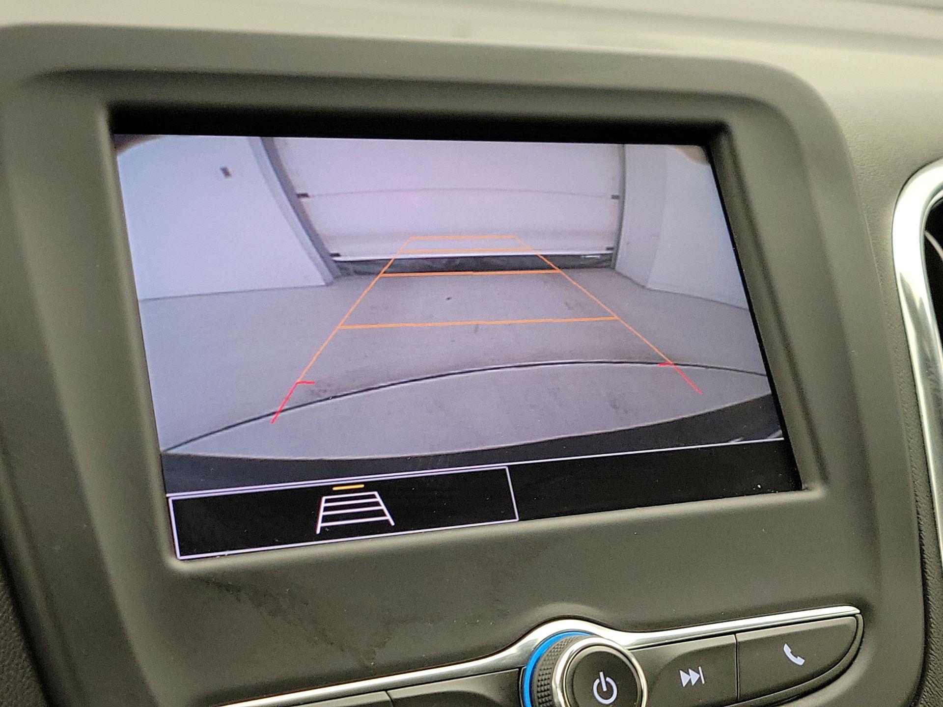 Thumbnail: 2022 Chevrolet Equinox - 14