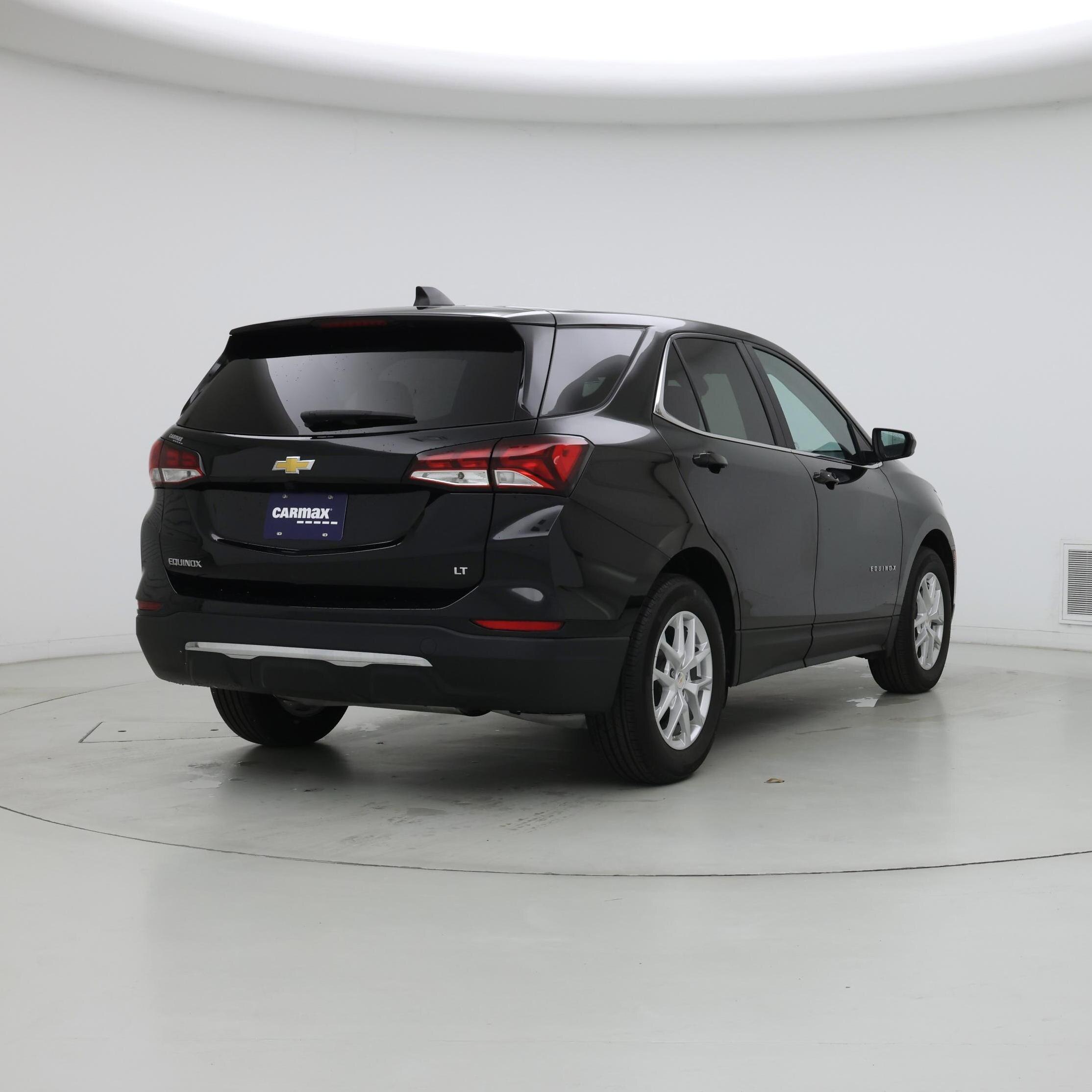 Thumbnail: 2022 Chevrolet Equinox - 8