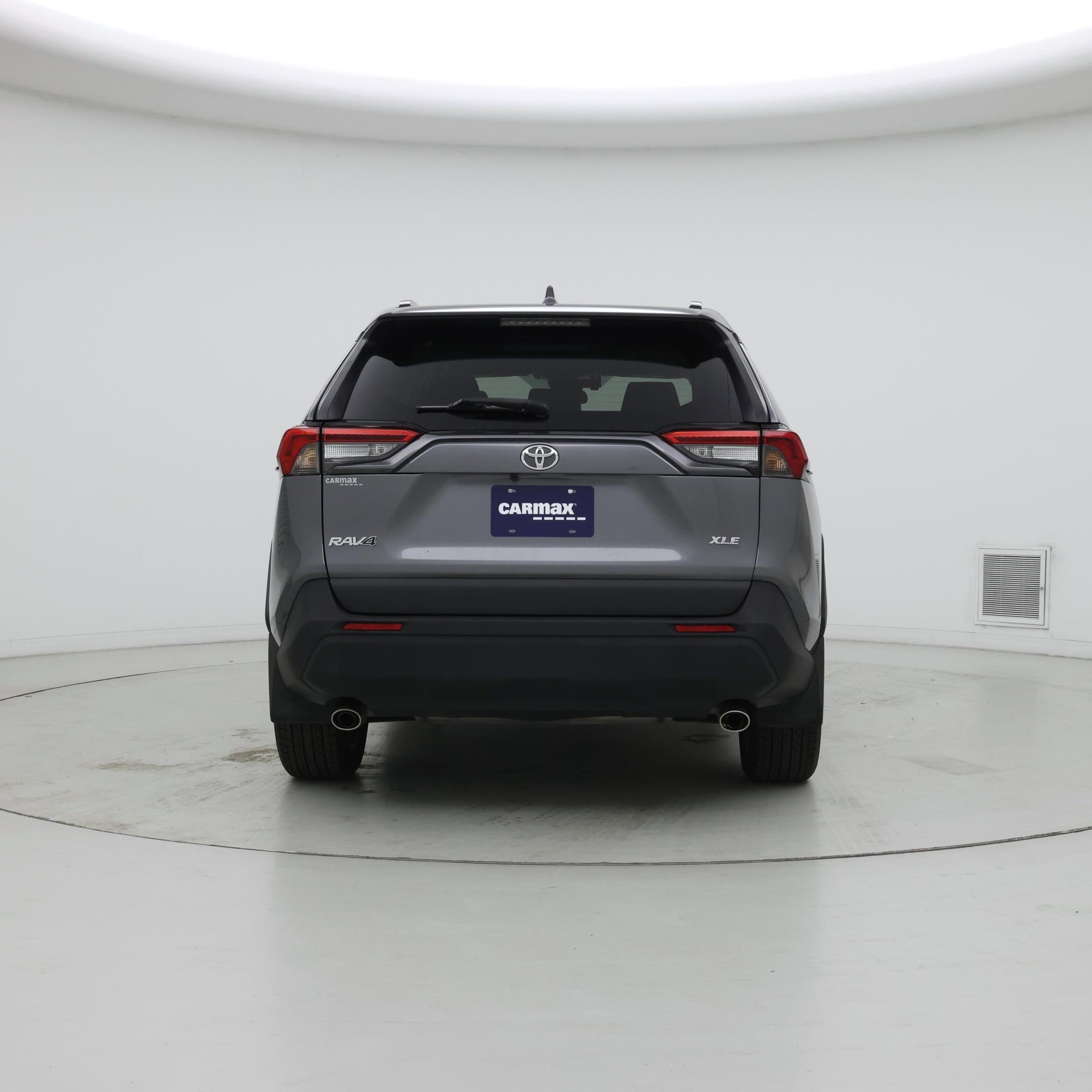 Thumbnail: 2021 Toyota RAV4 - 6