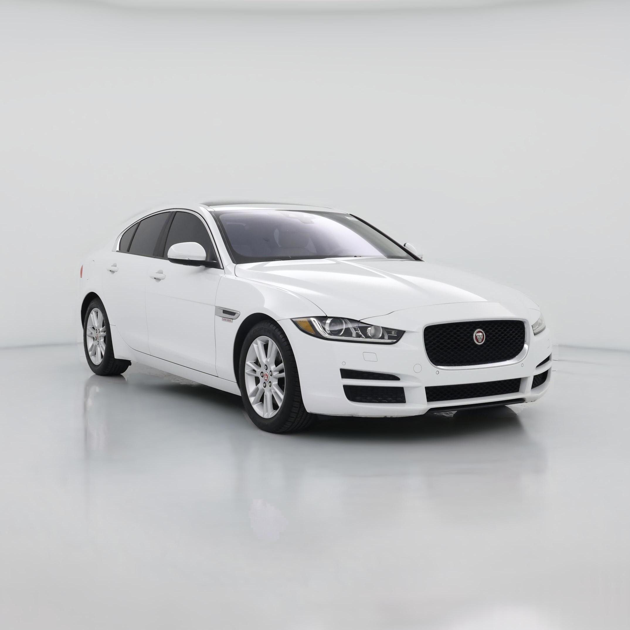 Thumbnail: 2017 Jaguar XE - 1