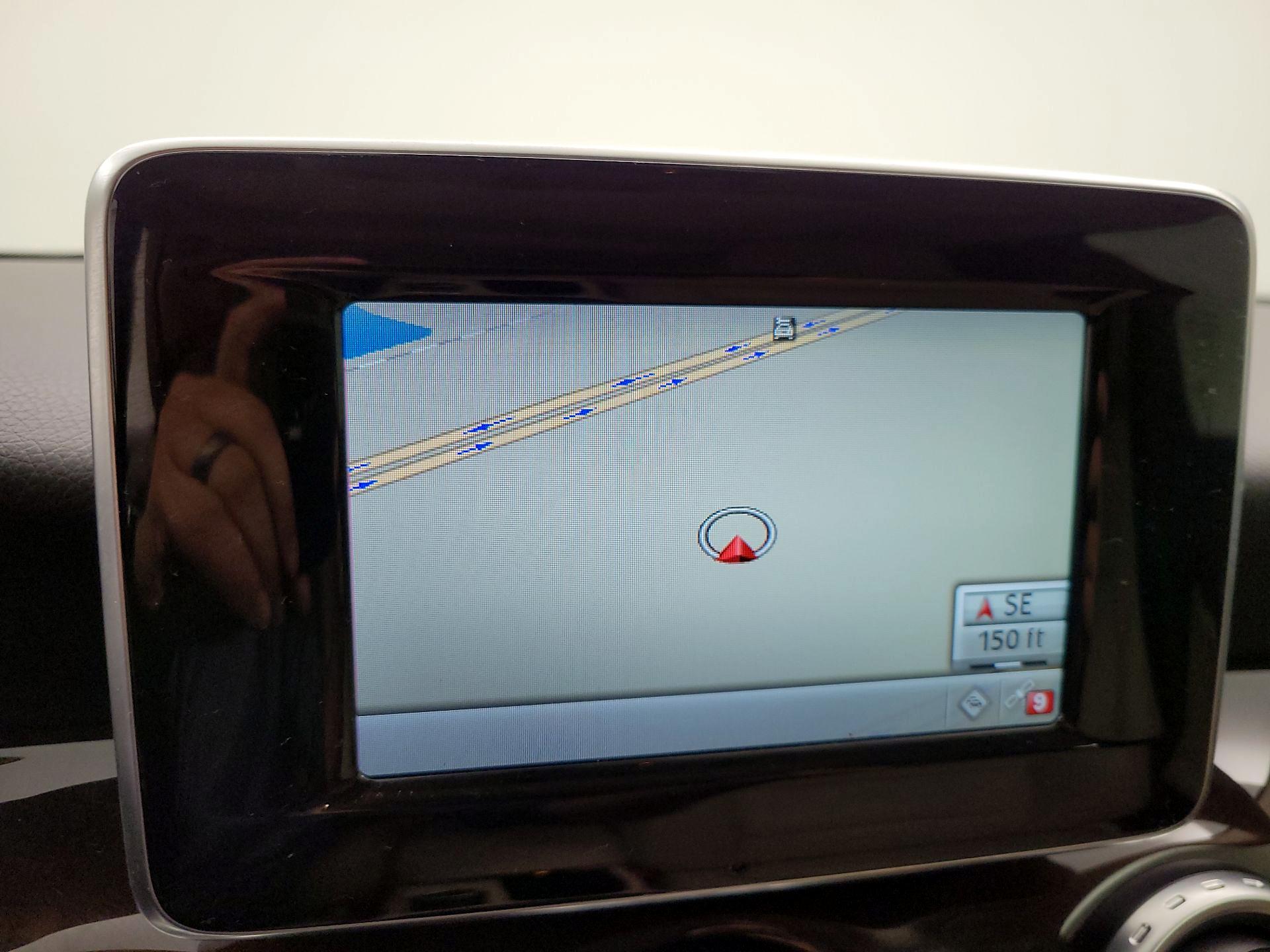 Thumbnail: 2015 Mercedes-Benz GLA - 14