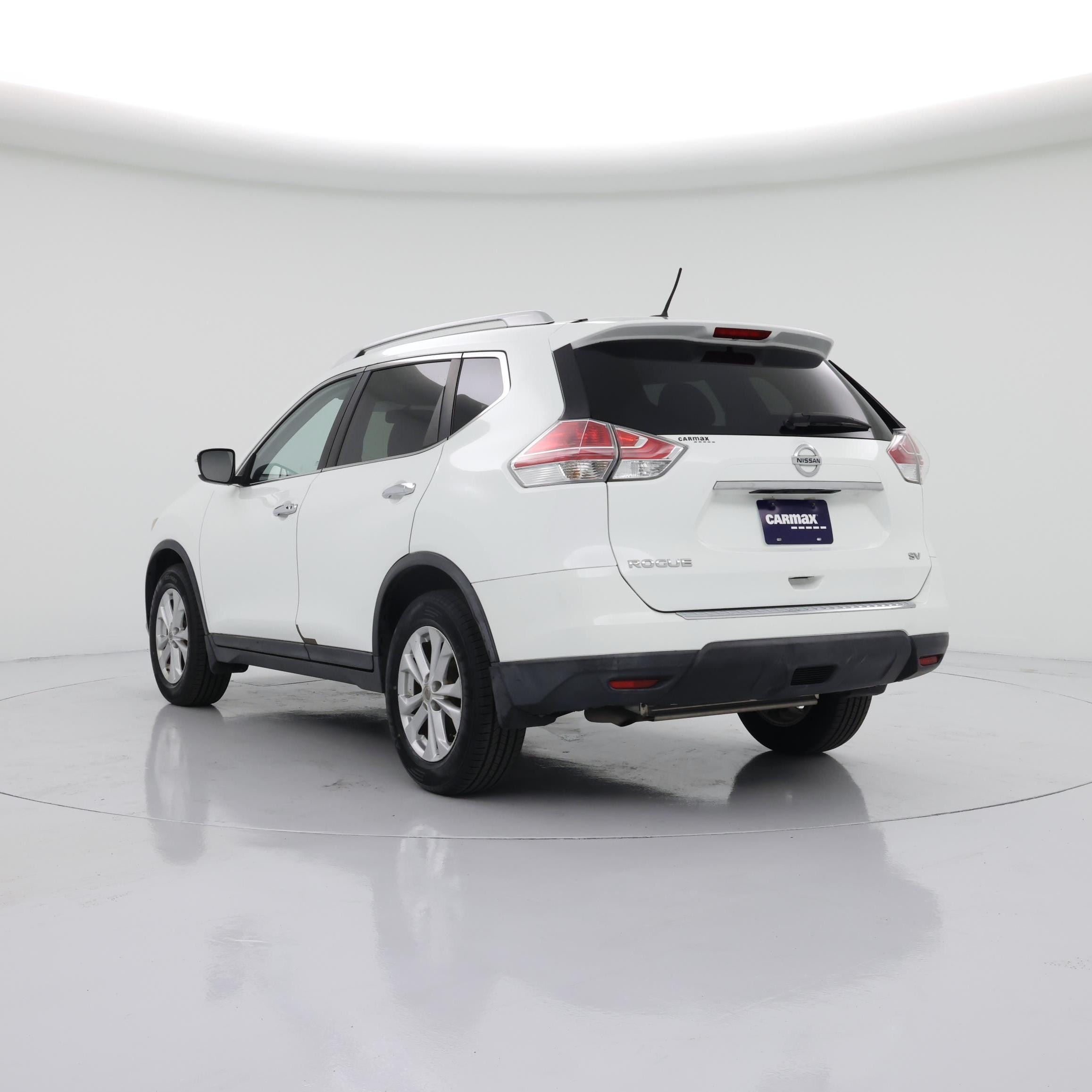 Thumbnail: 2016 Nissan Rogue - 2