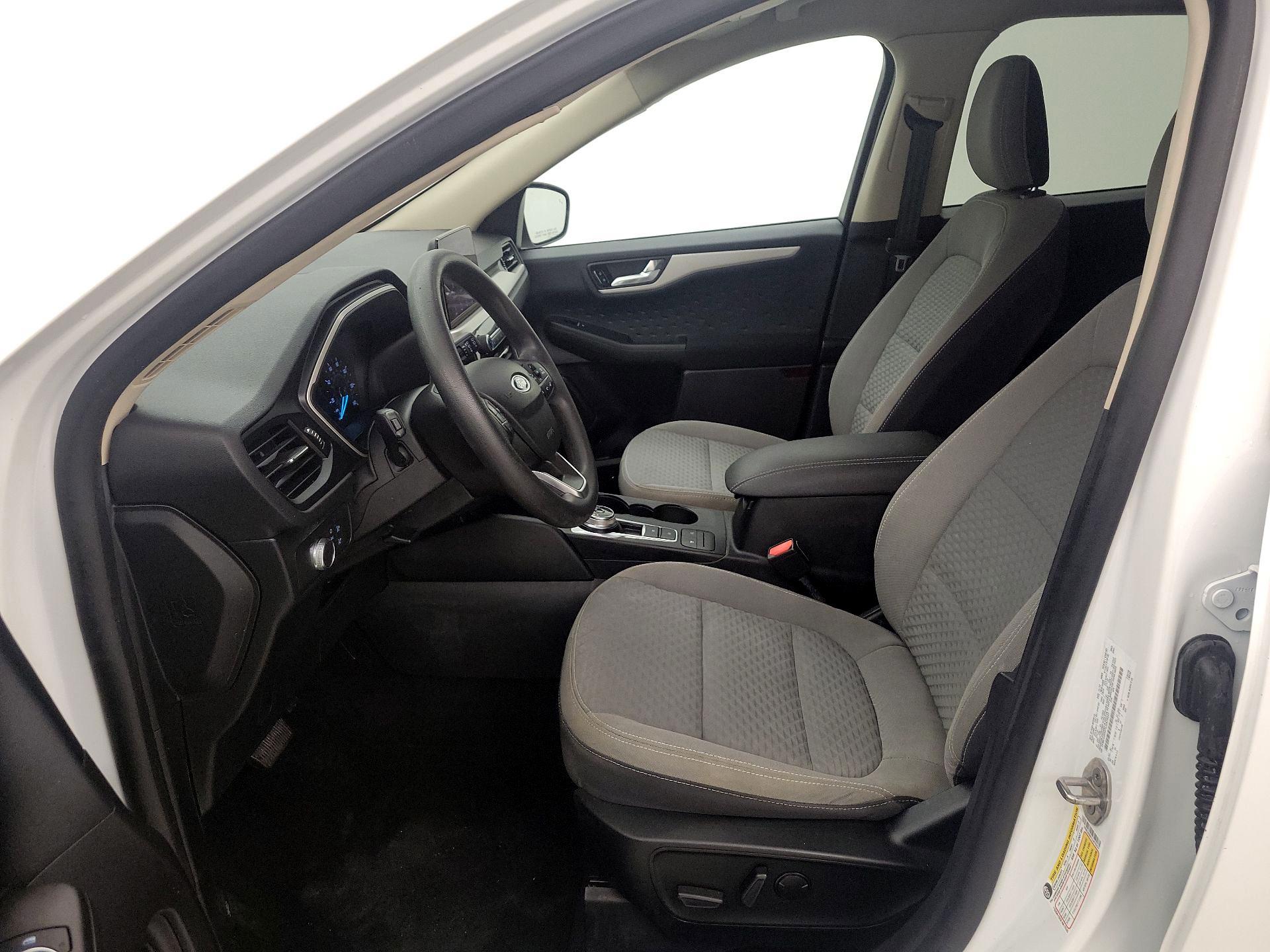 Thumbnail: 2020 Ford Escape - 11