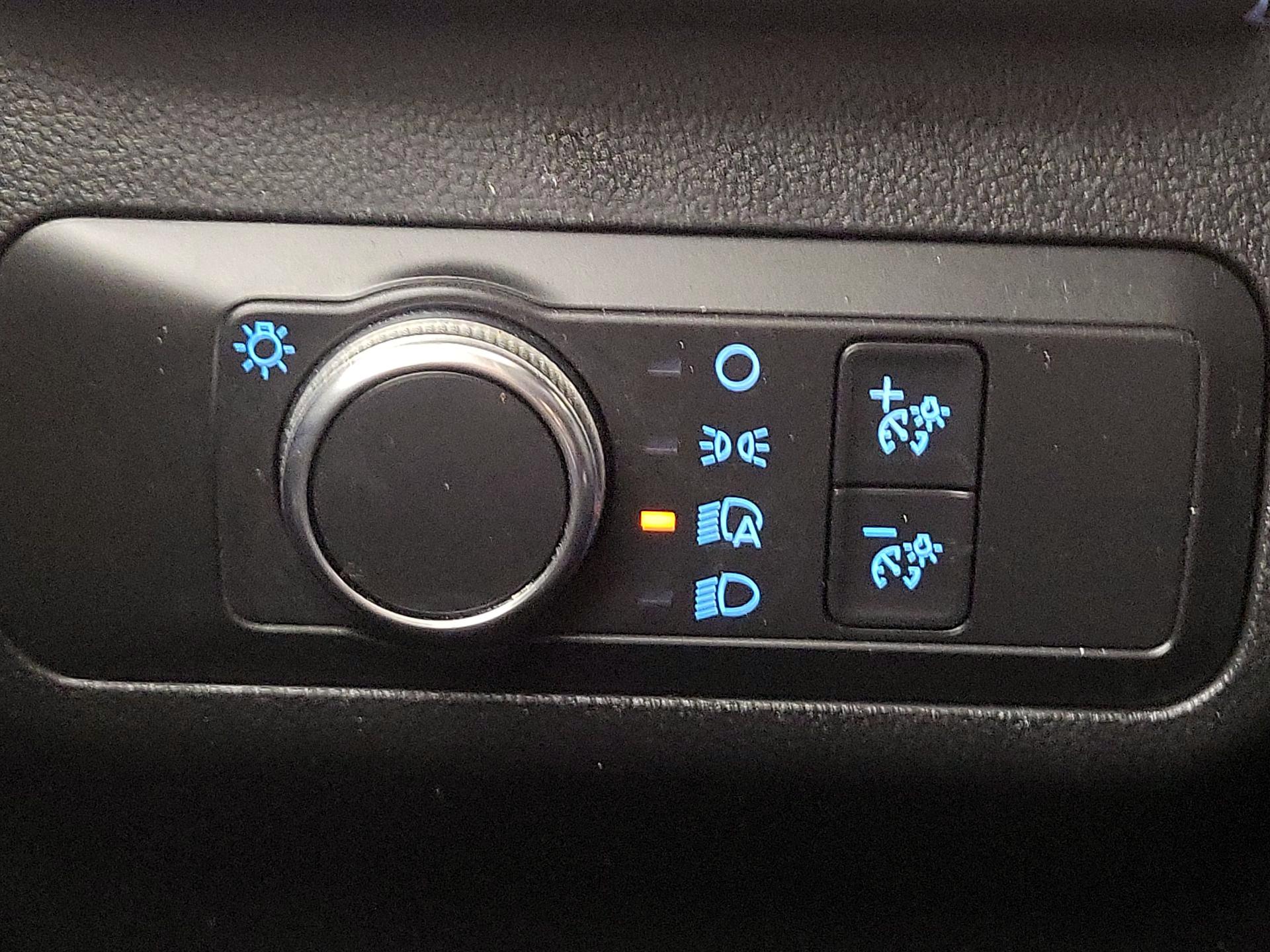 Thumbnail: 2020 Ford Escape - 13