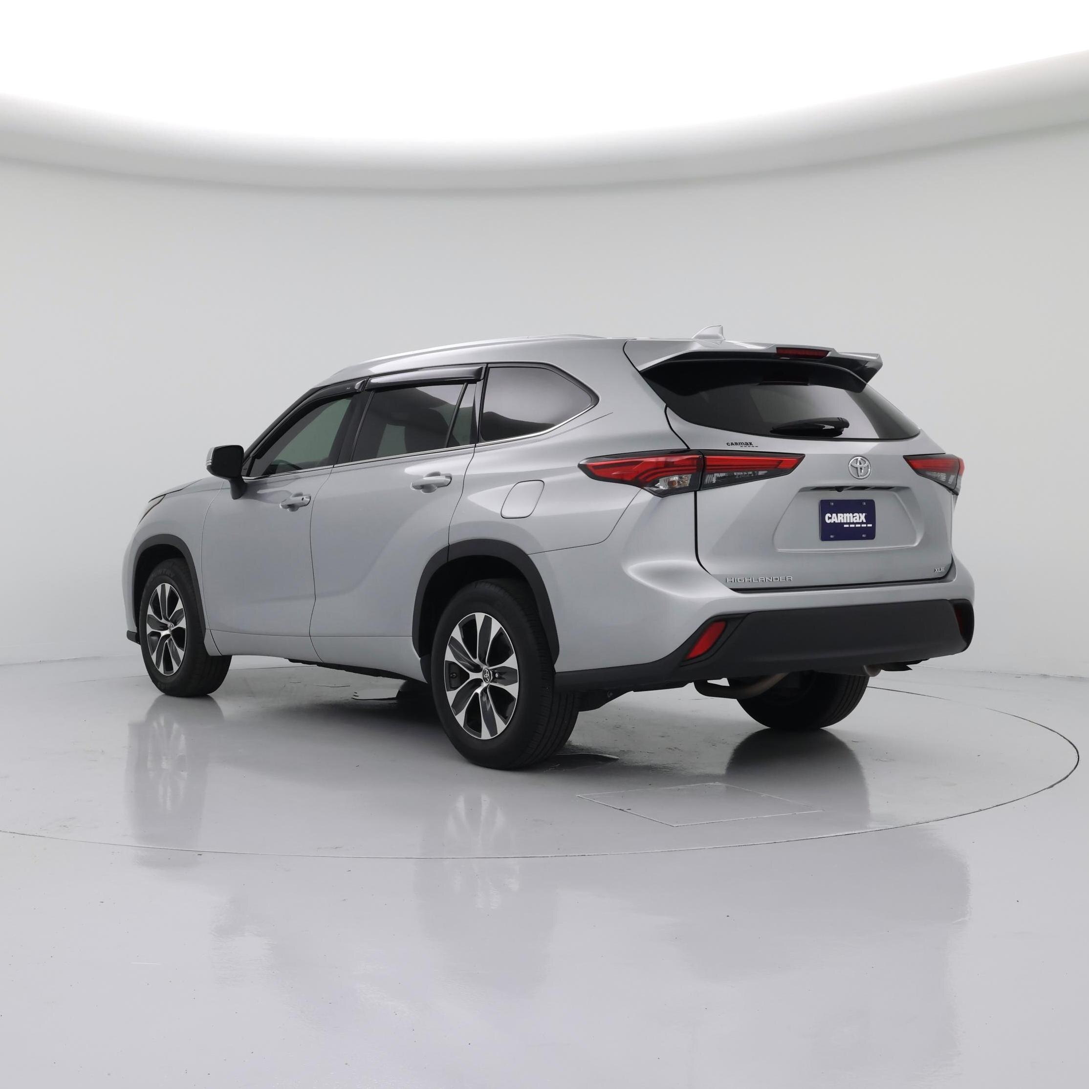 Thumbnail: 2020 Toyota Highlander - 2