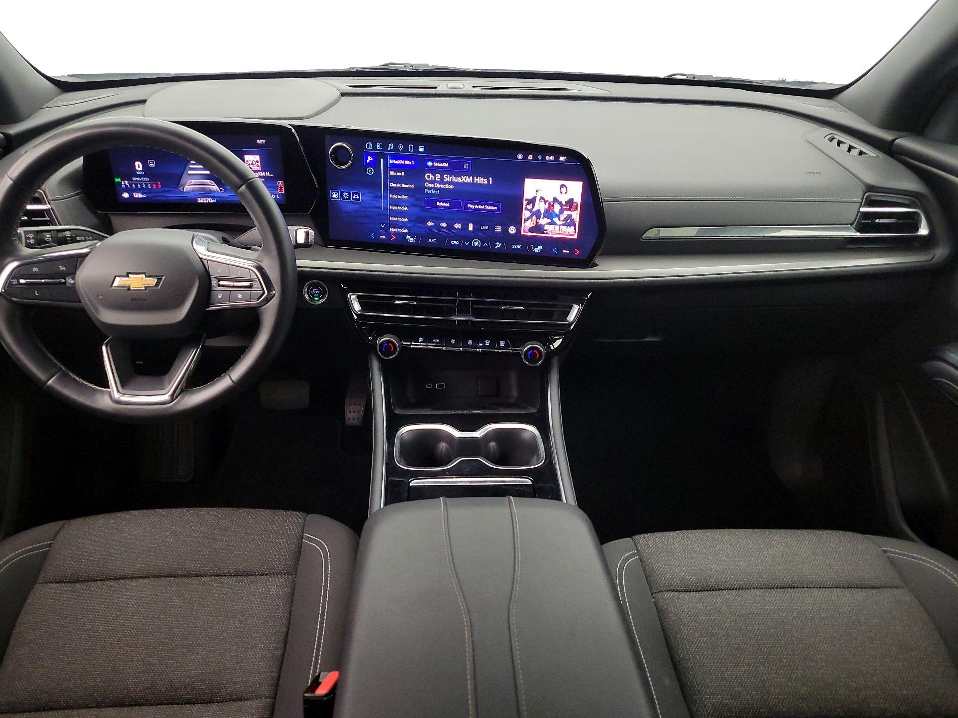 Thumbnail: 2024 Chevrolet Traverse - 9