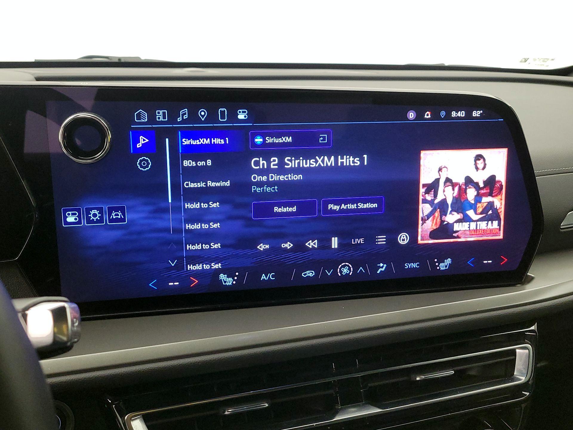 Thumbnail: 2024 Chevrolet Traverse - 15