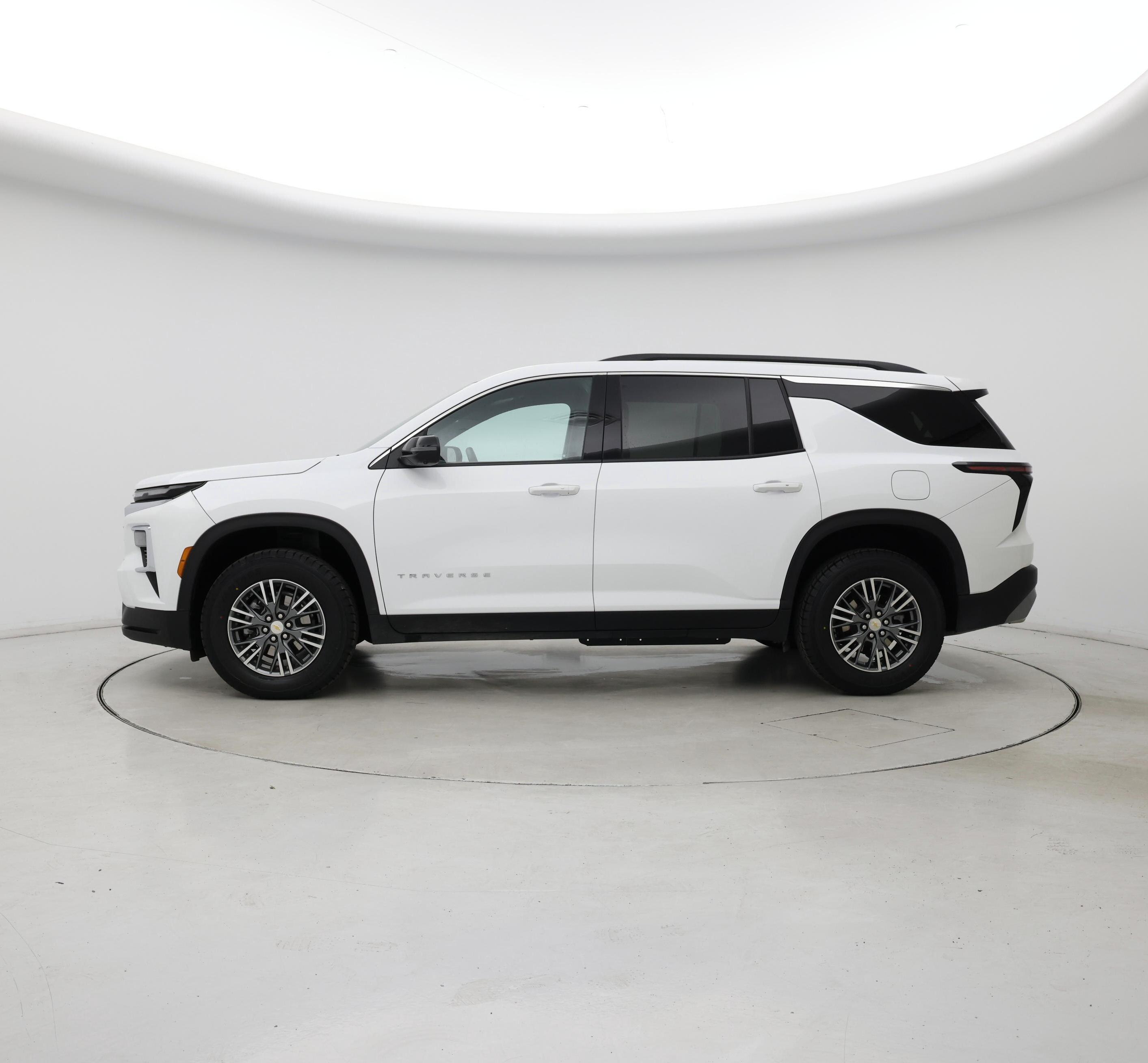 Thumbnail: 2024 Chevrolet Traverse - 3