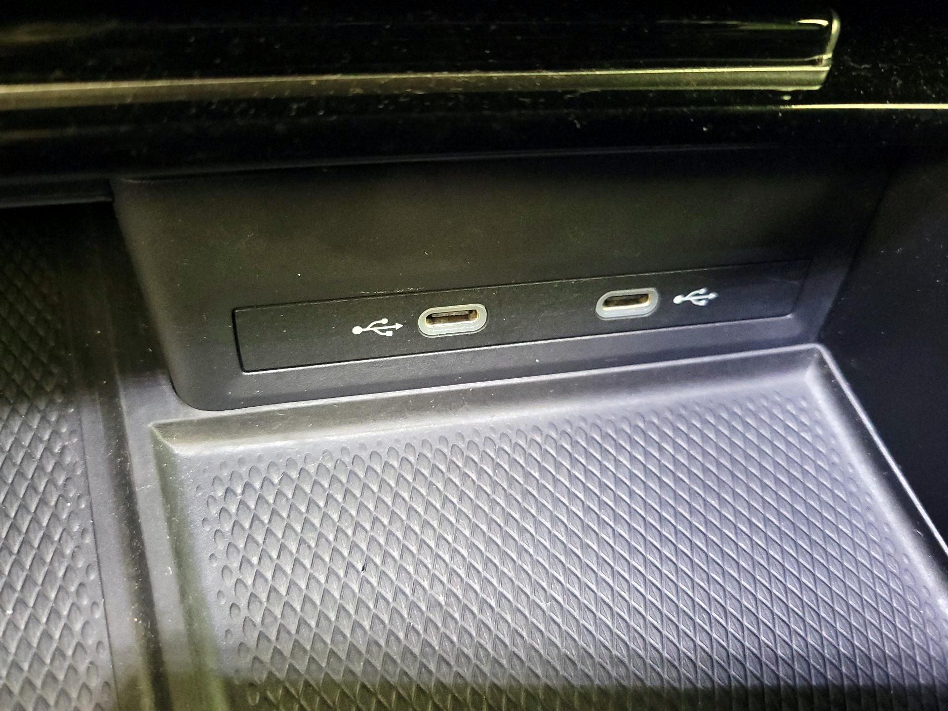 Thumbnail: 2024 Volkswagen Atlas - 18