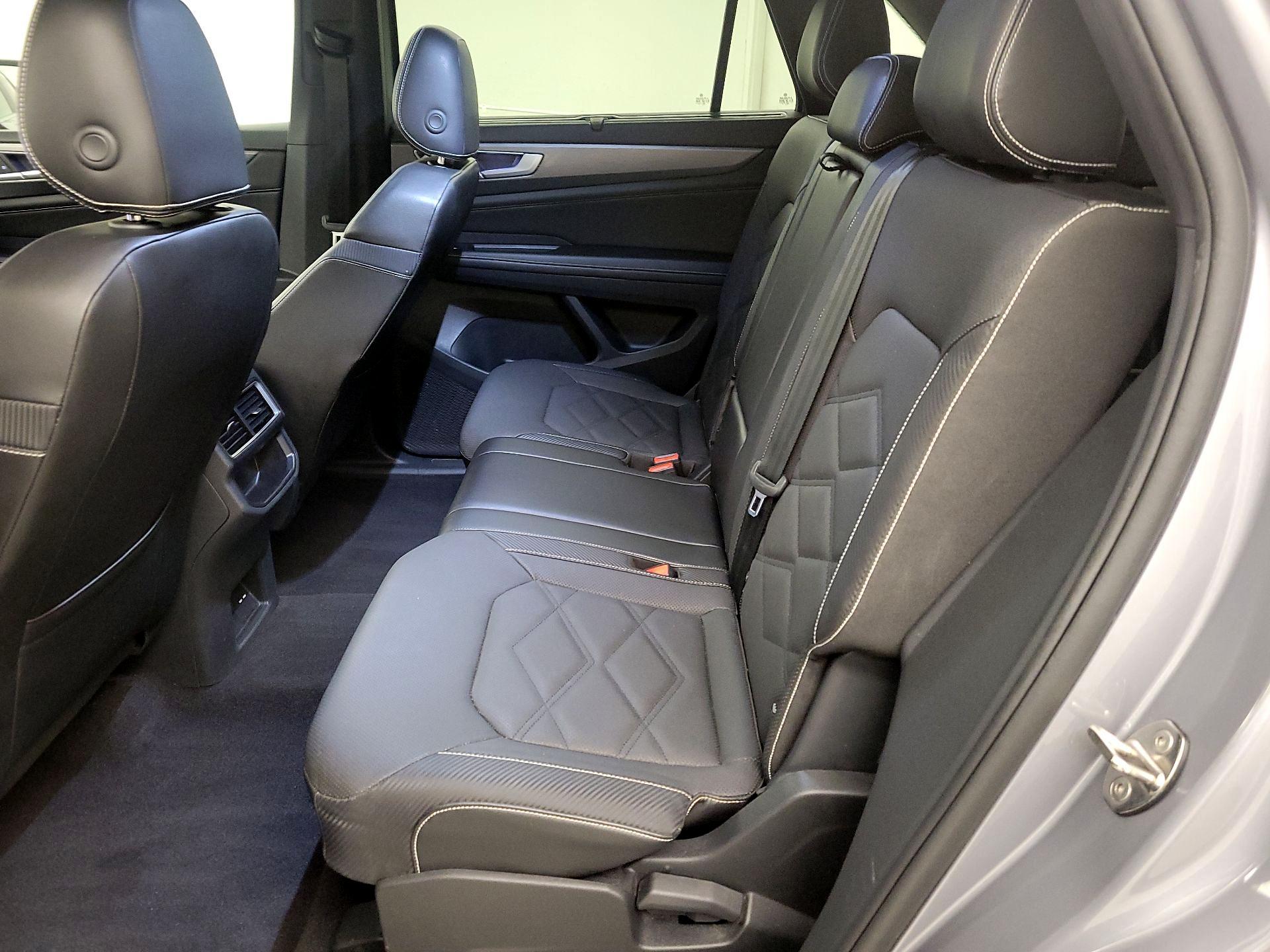 Thumbnail: 2024 Volkswagen Atlas - 19