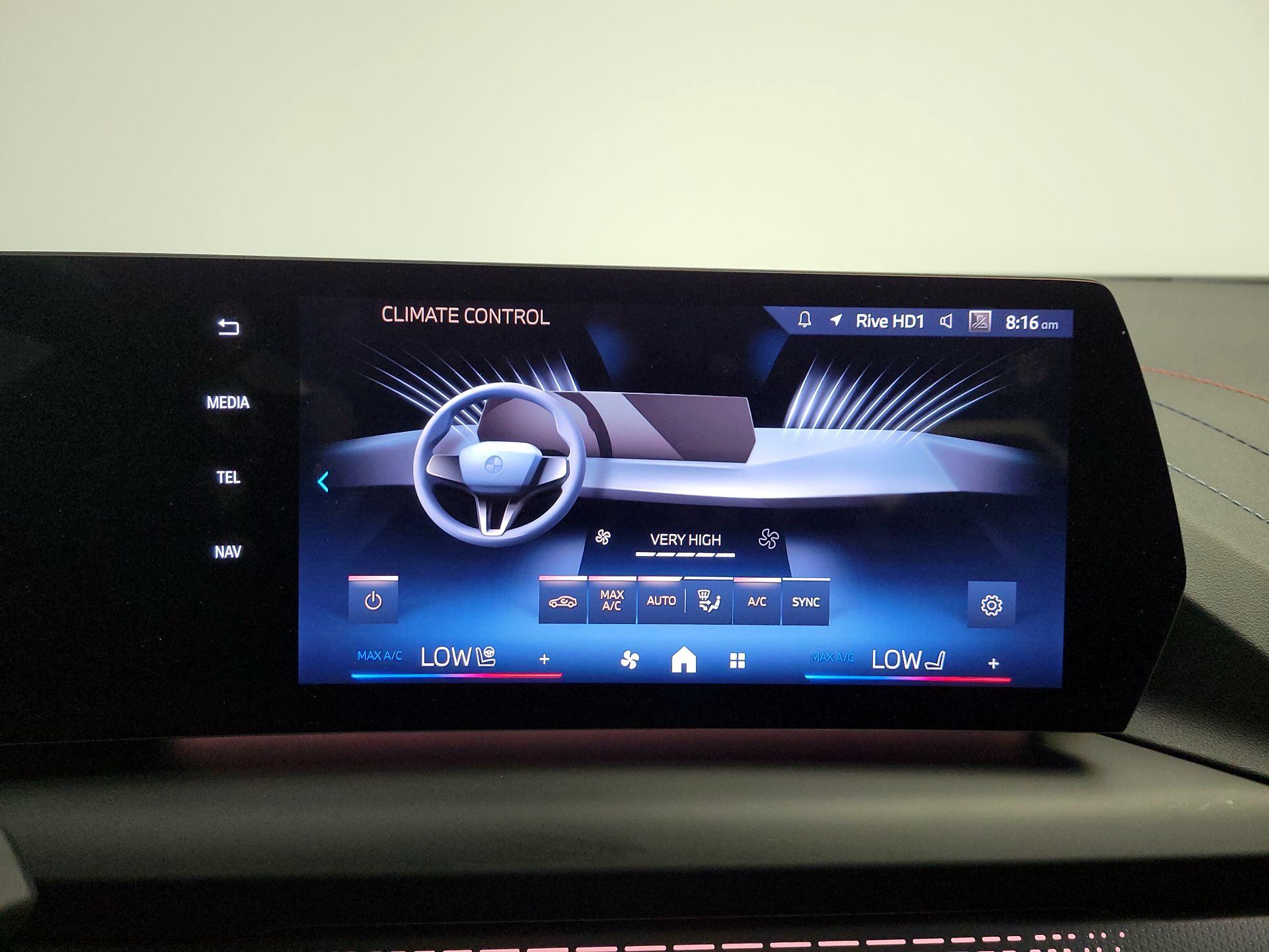 Thumbnail: 2025 BMW 2 Series - 15