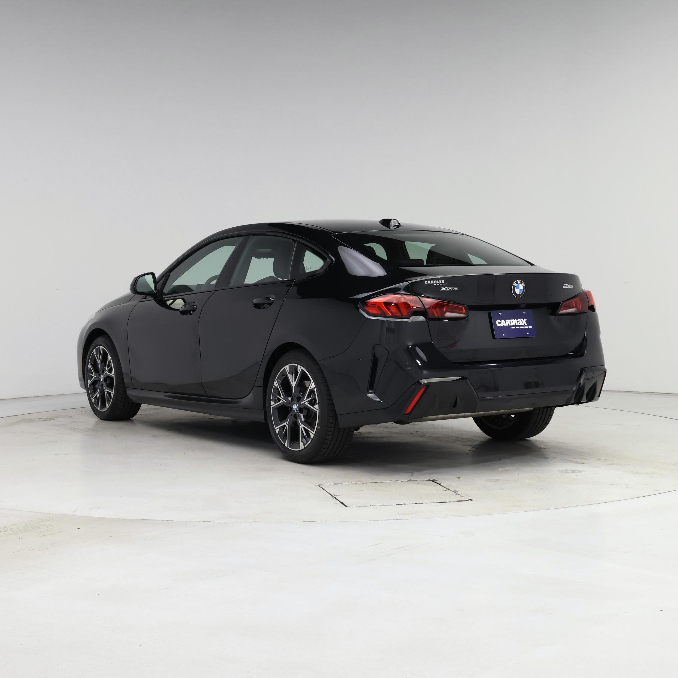 Thumbnail: 2025 BMW 2 Series - 2