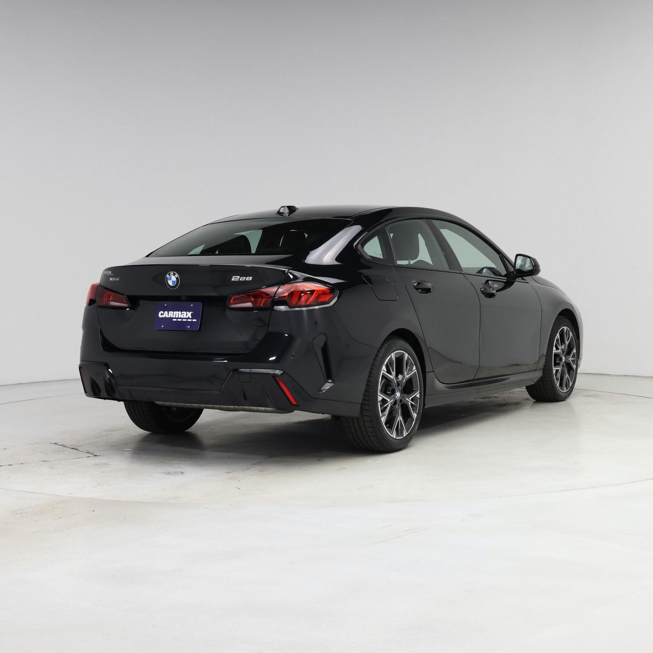 Thumbnail: 2025 BMW 2 Series - 8