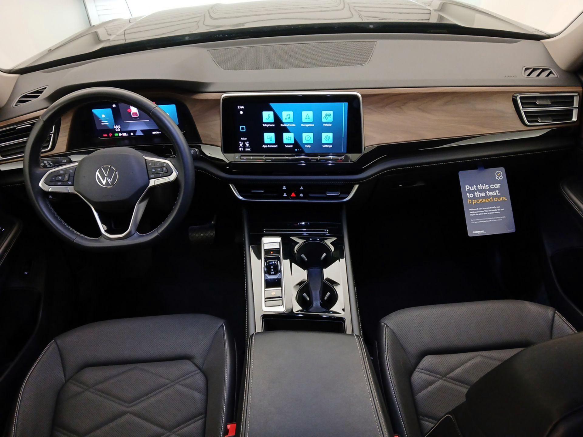 Thumbnail: 2024 Volkswagen Atlas - 9