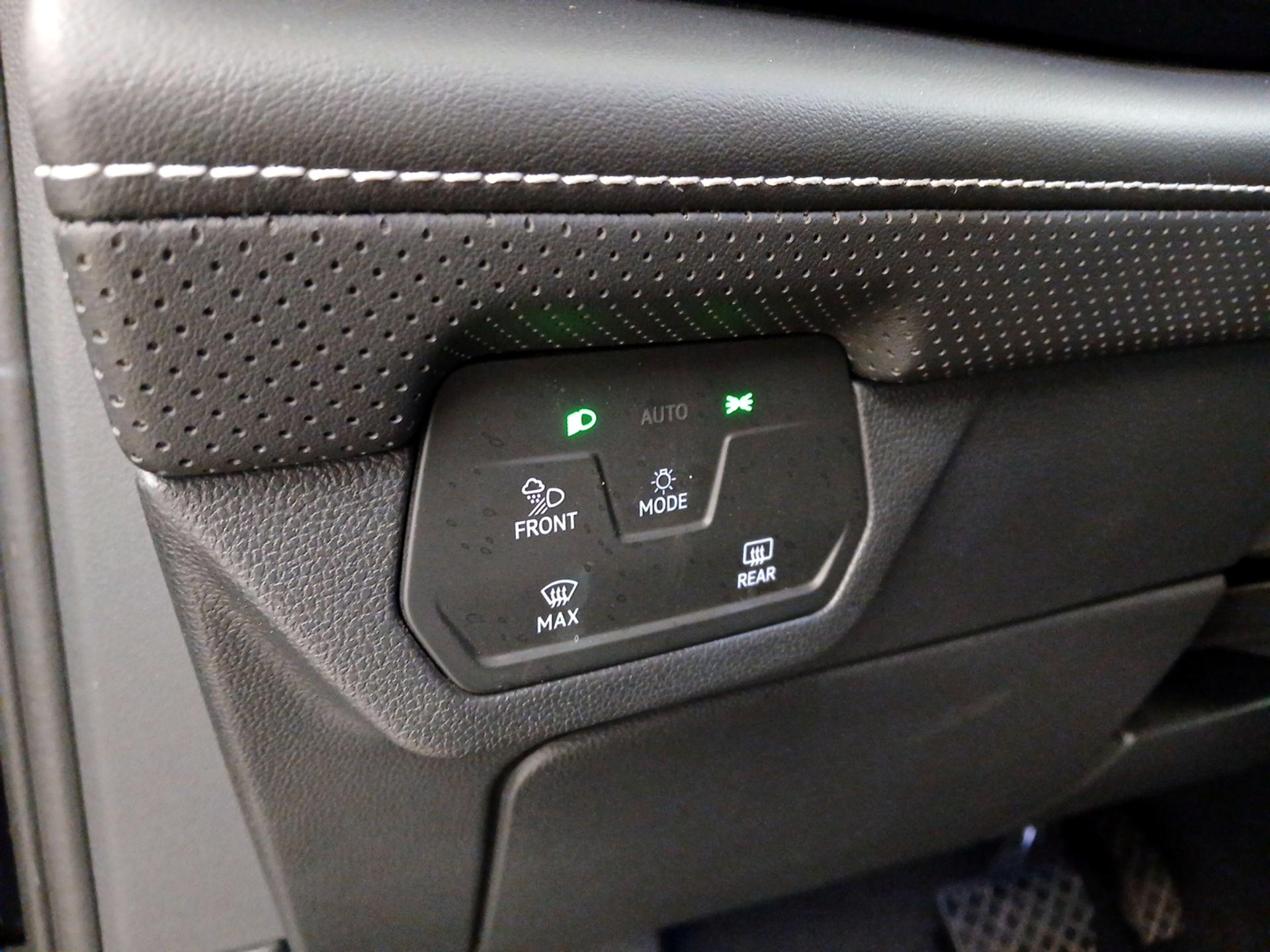 Thumbnail: 2024 Volkswagen Atlas - 13