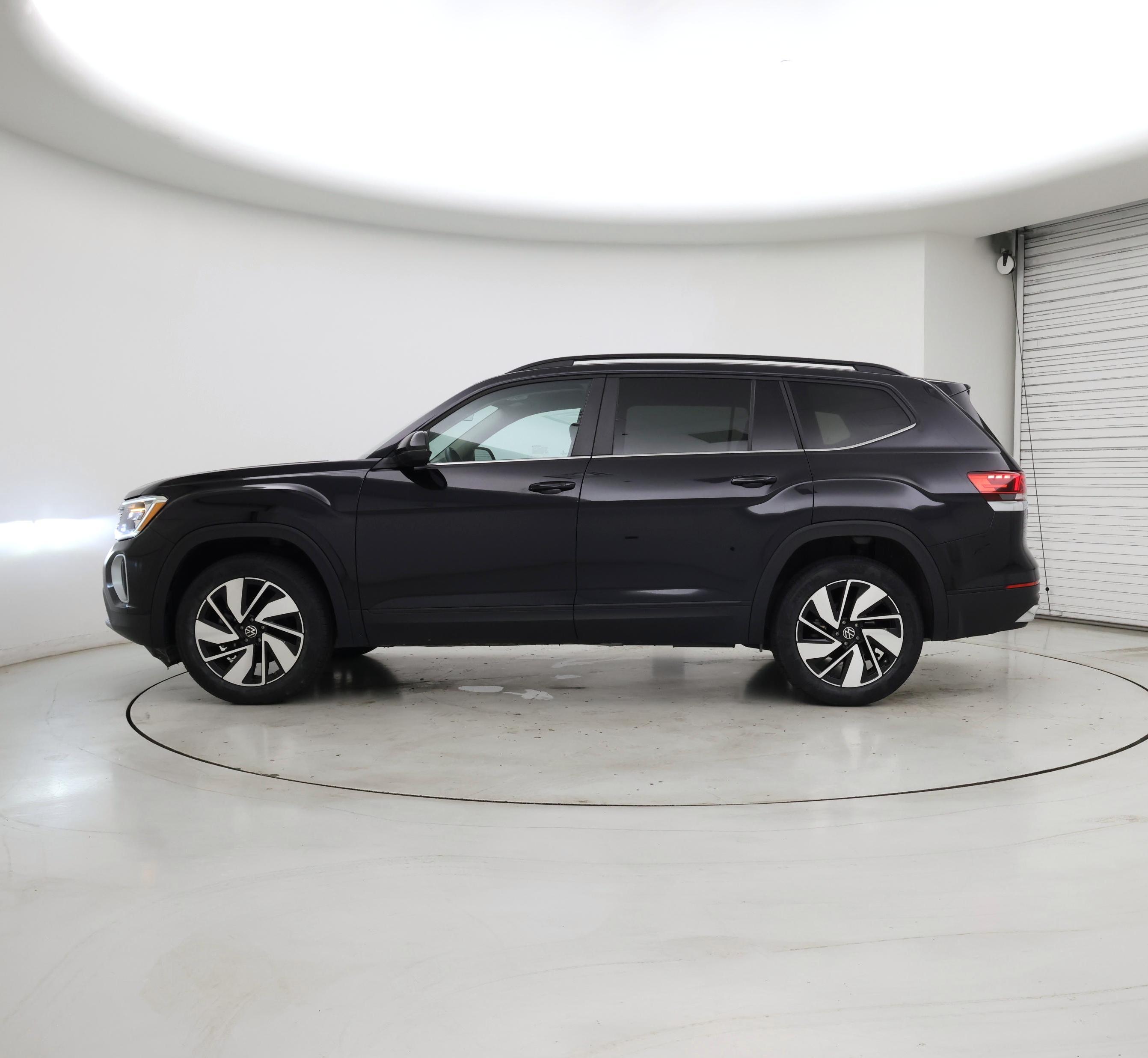 Thumbnail: 2024 Volkswagen Atlas - 3