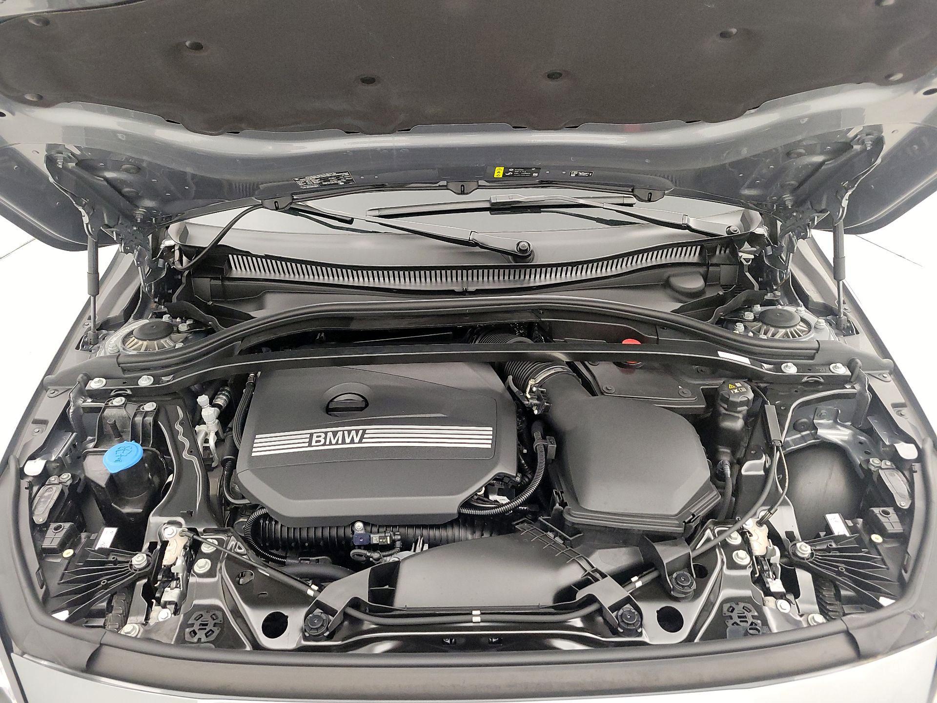 Thumbnail: 2025 BMW 2 Series - 20