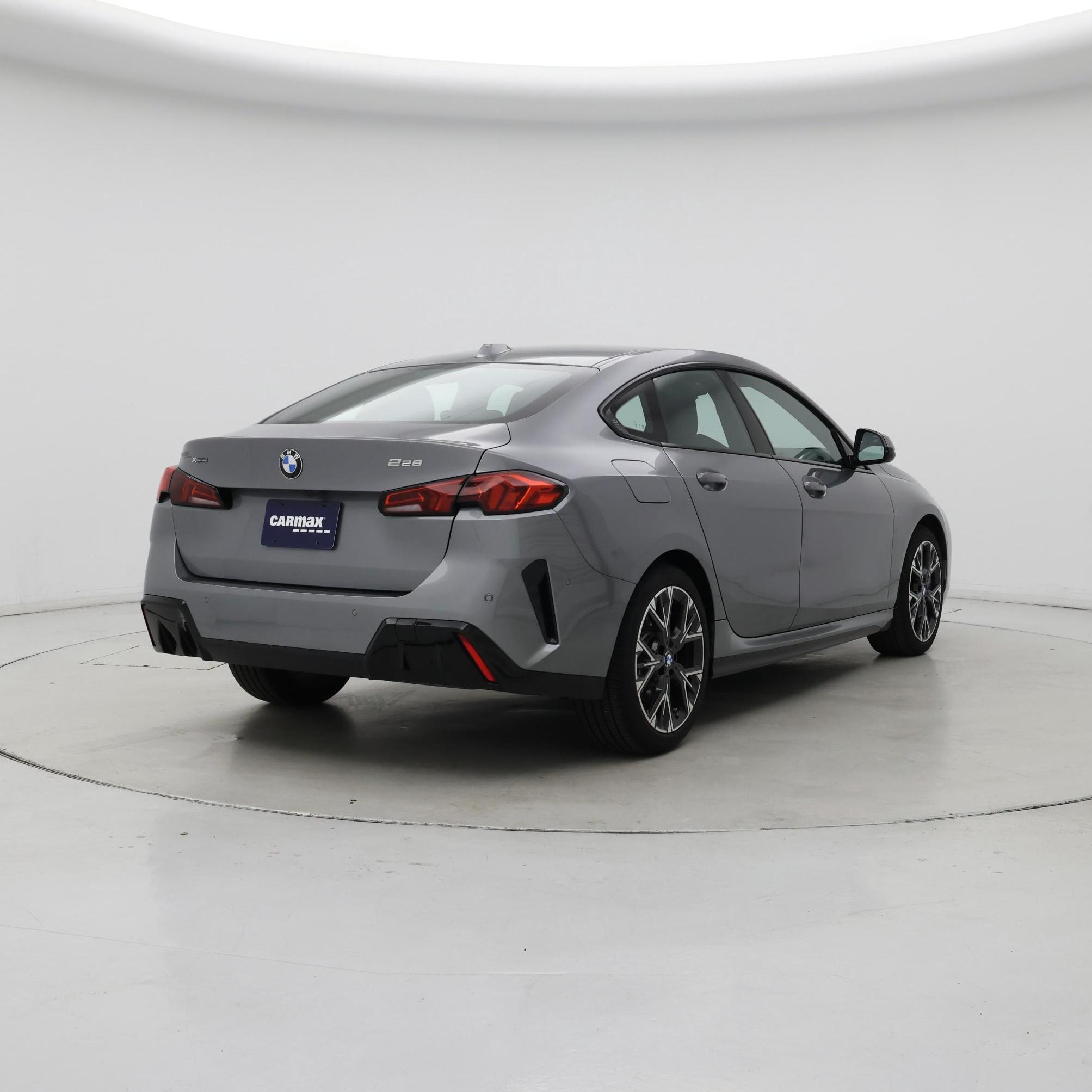 Thumbnail: 2025 BMW 2 Series - 8