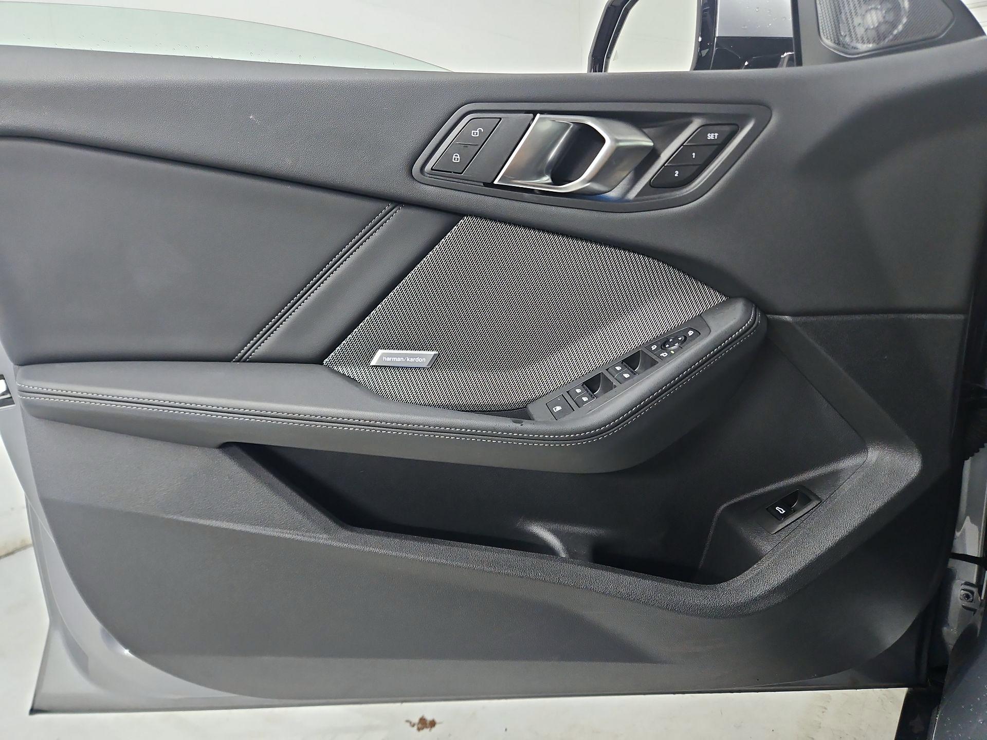 Thumbnail: 2025 BMW 2 Series - 12